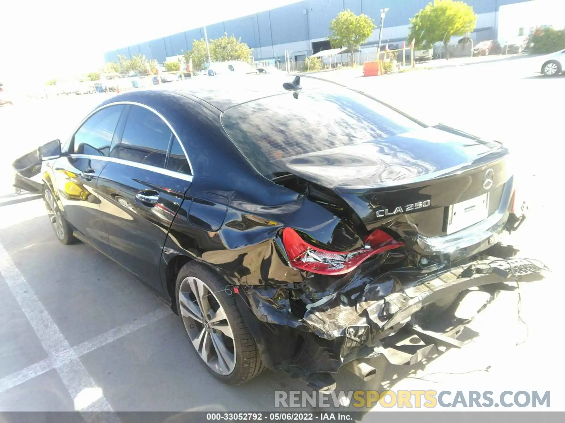 3 Photograph of a damaged car WDDSJ4EB3KN723411 MERCEDES-BENZ CLA 2019