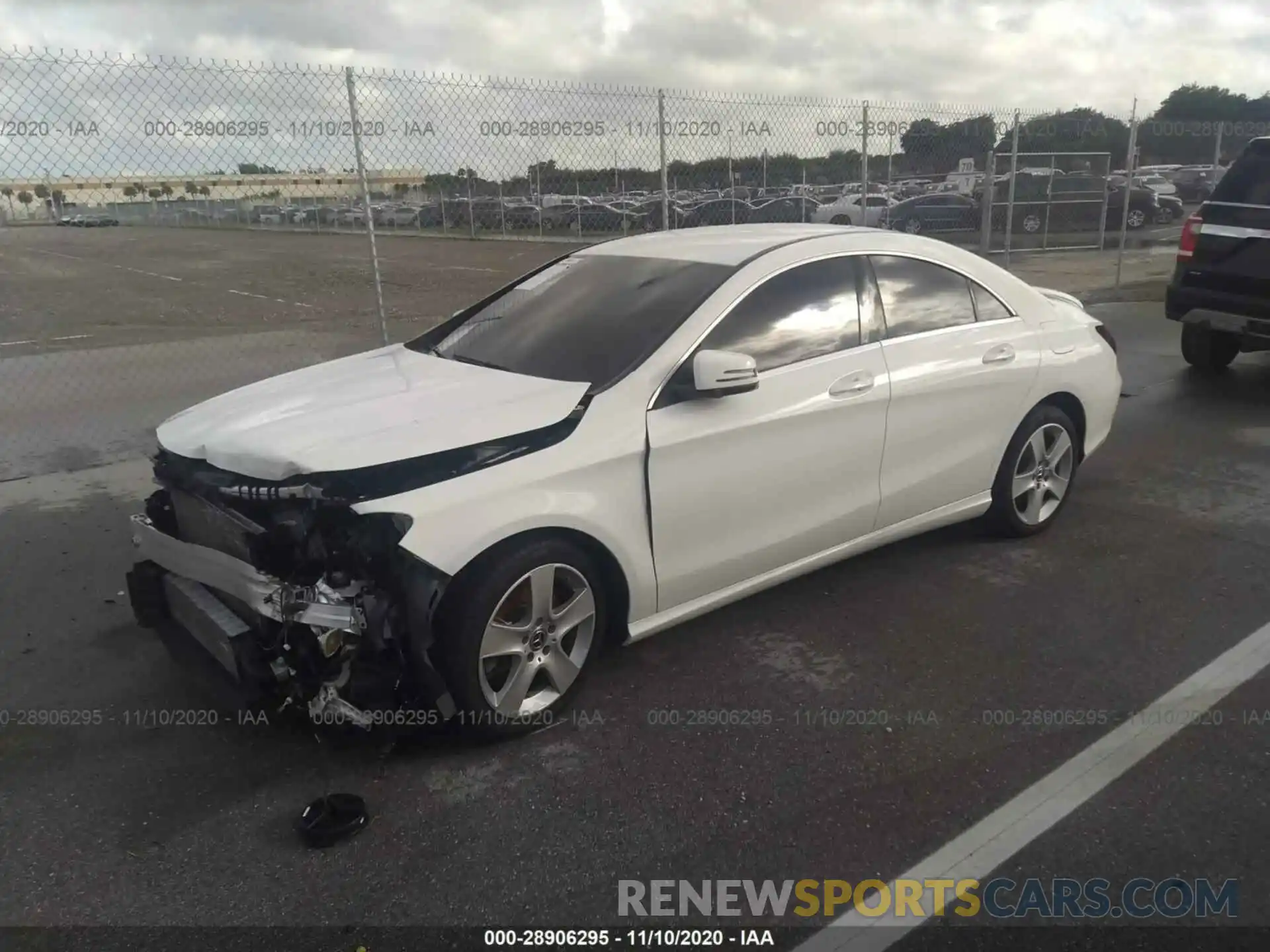 2 Photograph of a damaged car WDDSJ4EB4KN699619 MERCEDES-BENZ CLA 2019