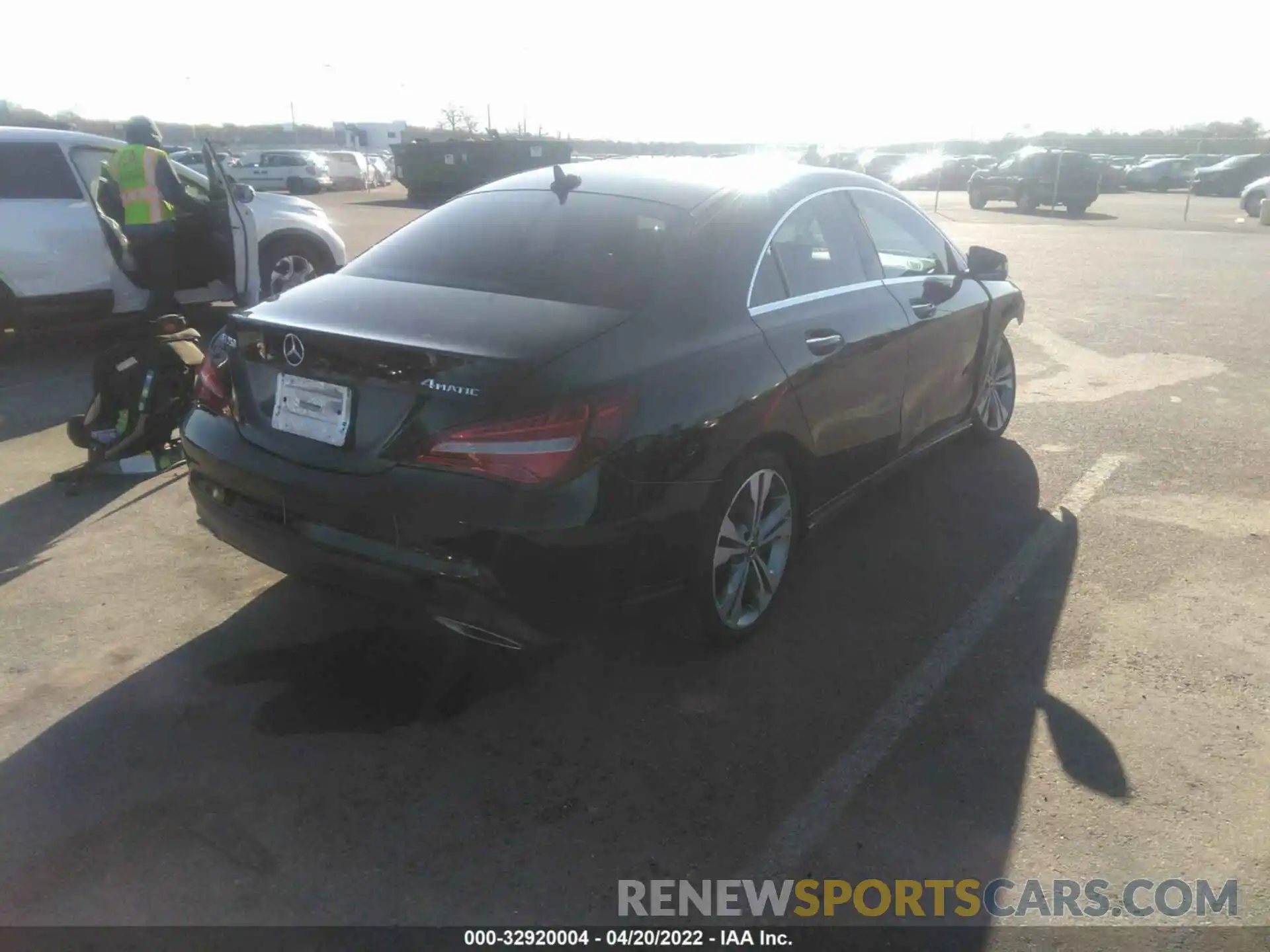 4 Photograph of a damaged car WDDSJ4EB4KN720842 MERCEDES-BENZ CLA 2019