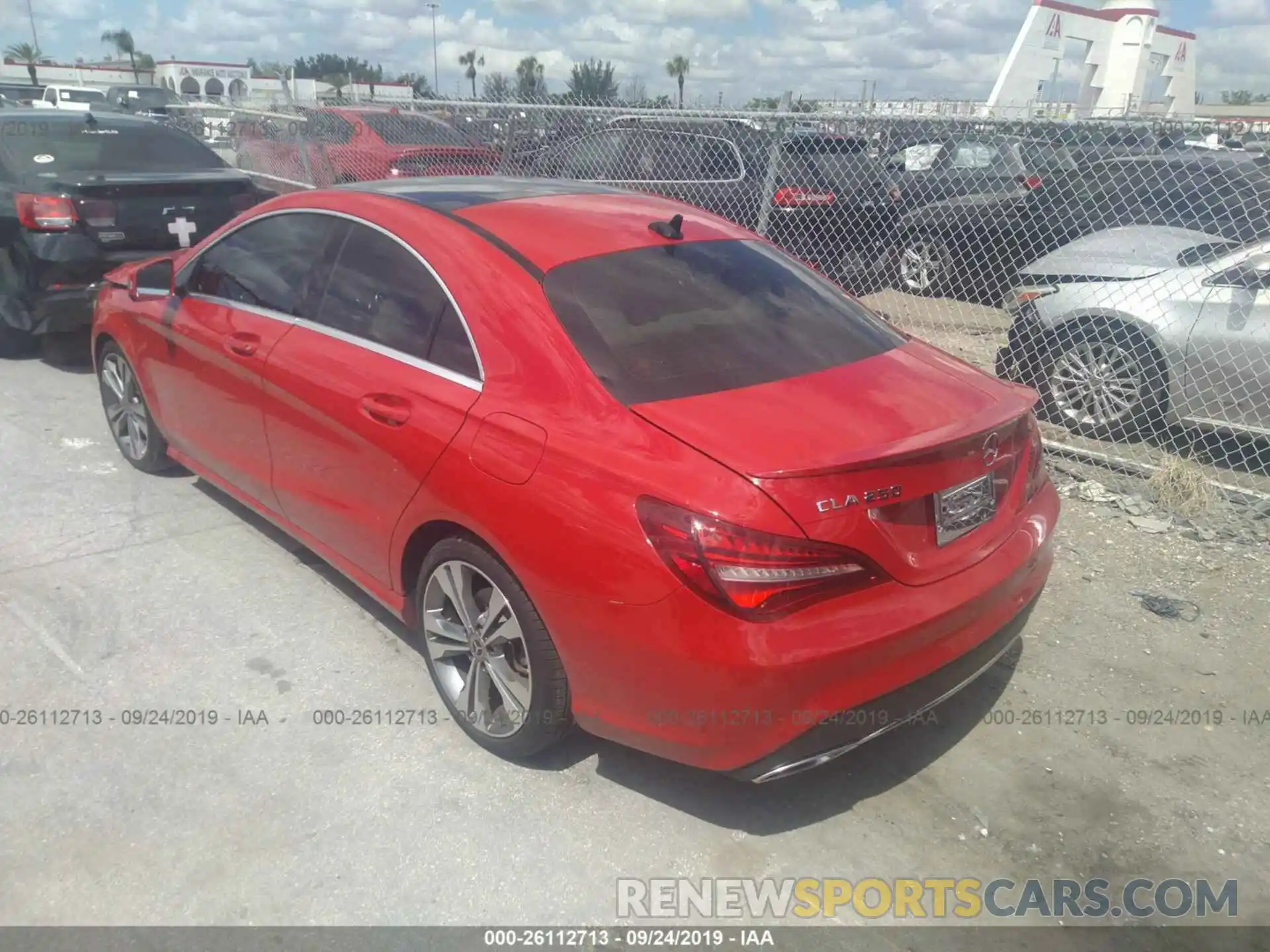 3 Фотография поврежденного автомобиля WDDSJ4EB4KN751279 MERCEDES-BENZ CLA 2019