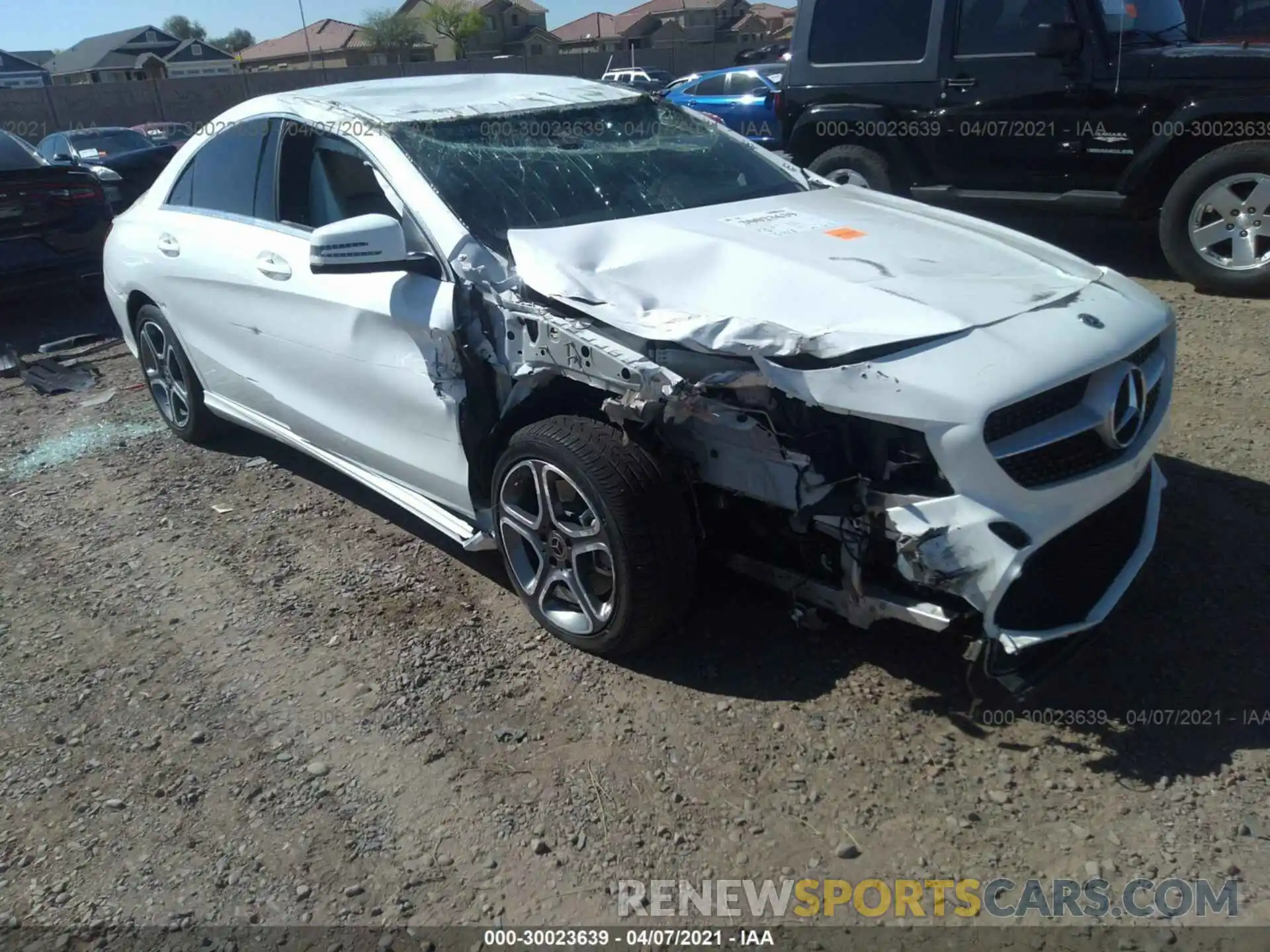 1 Photograph of a damaged car WDDSJ4EB4KN776392 MERCEDES-BENZ CLA 2019