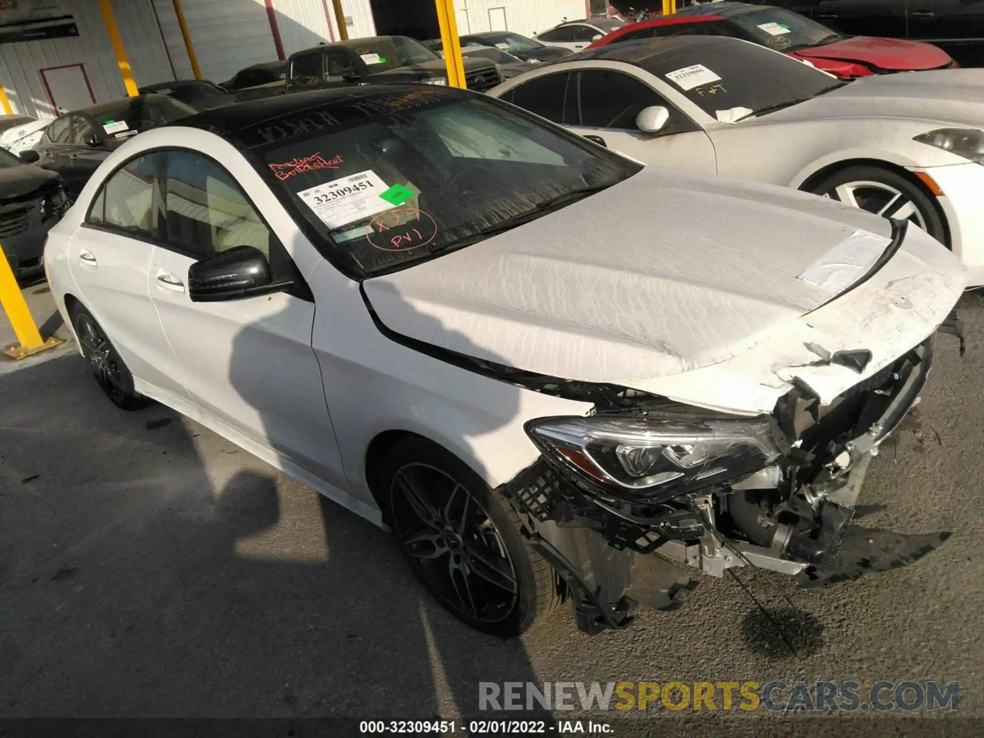 1 Photograph of a damaged car WDDSJ4EB4KN776716 MERCEDES-BENZ CLA 2019