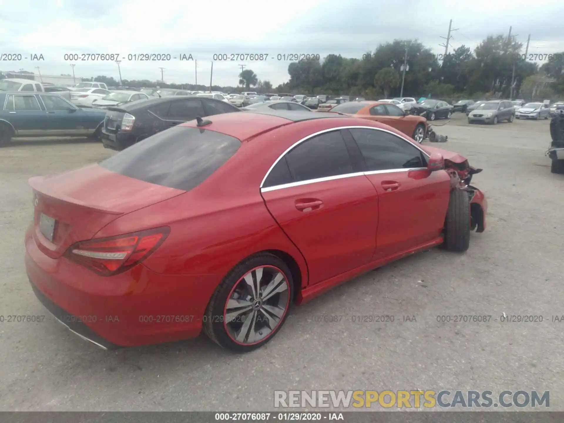 4 Photograph of a damaged car WDDSJ4EB5KN708585 MERCEDES-BENZ CLA 2019