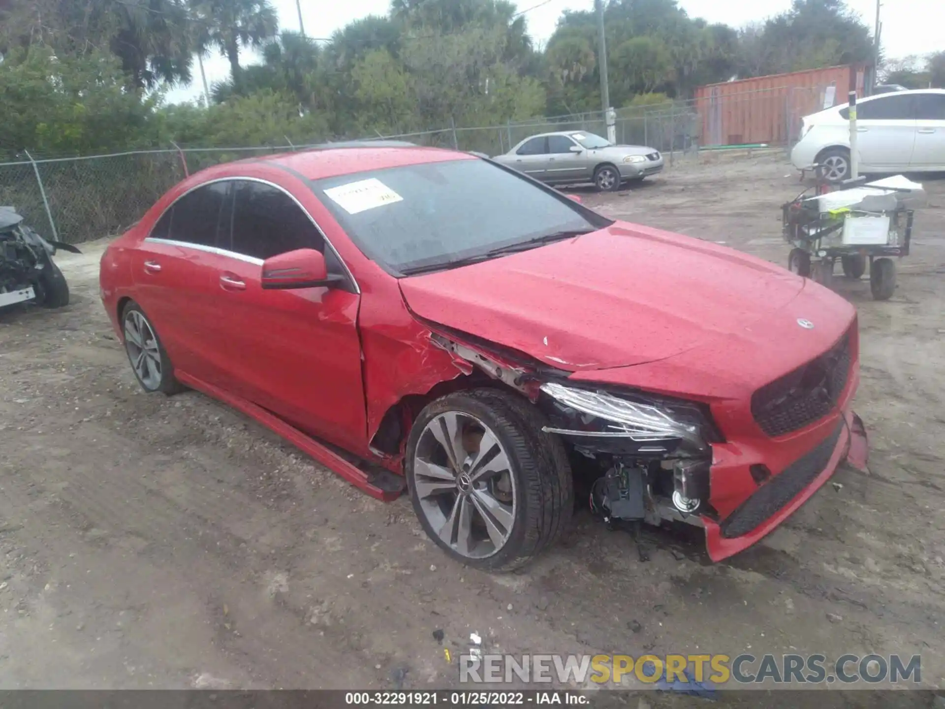 1 Photograph of a damaged car WDDSJ4EB5KN719392 MERCEDES-BENZ CLA 2019