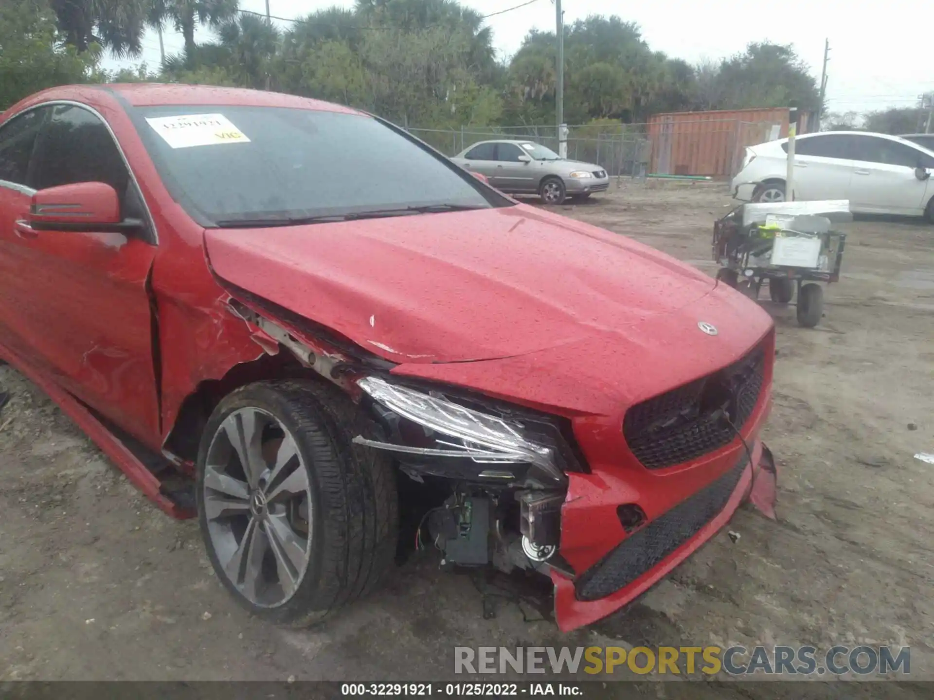 6 Photograph of a damaged car WDDSJ4EB5KN719392 MERCEDES-BENZ CLA 2019