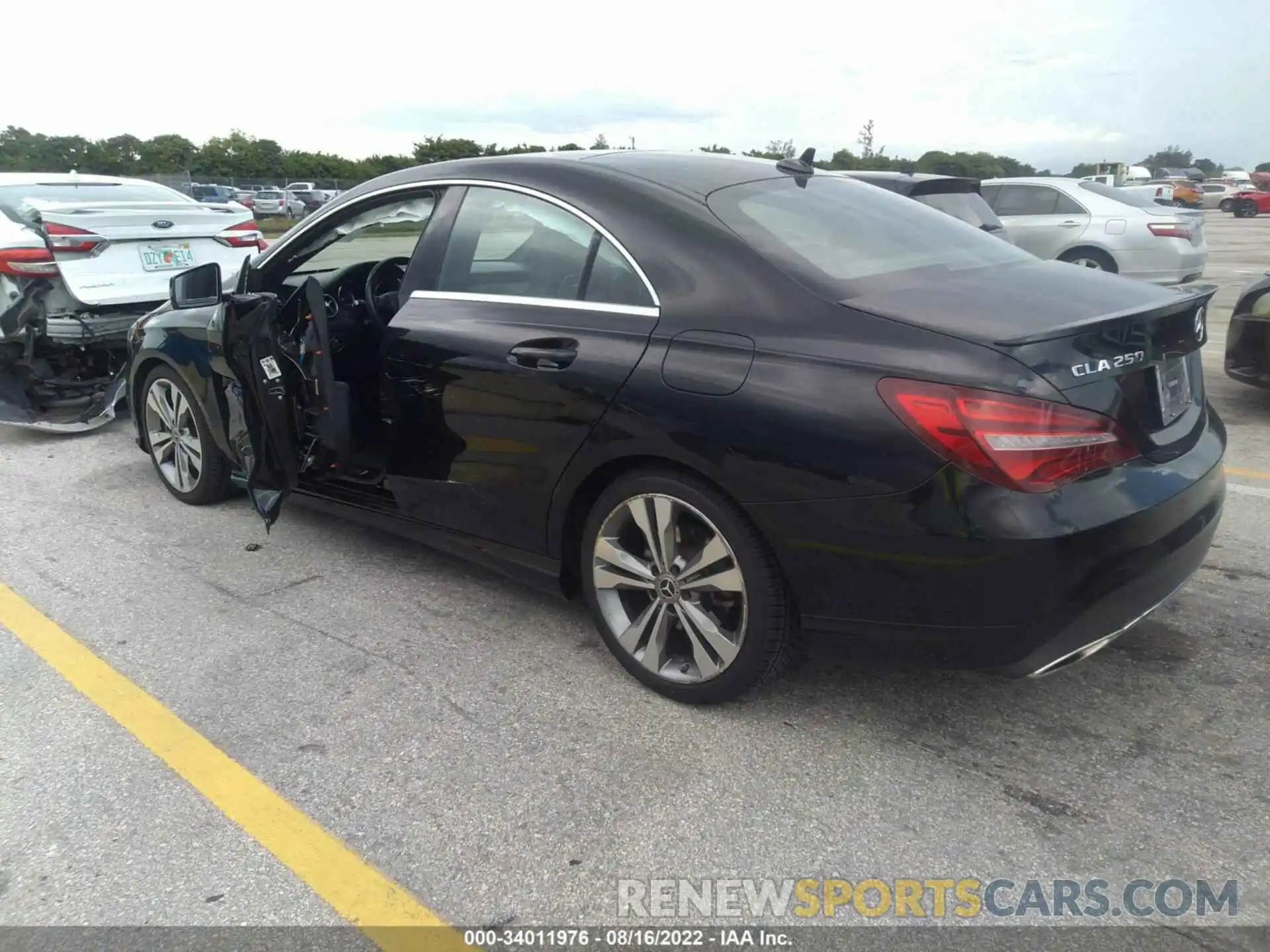 3 Photograph of a damaged car WDDSJ4EB5KN720865 MERCEDES-BENZ CLA 2019