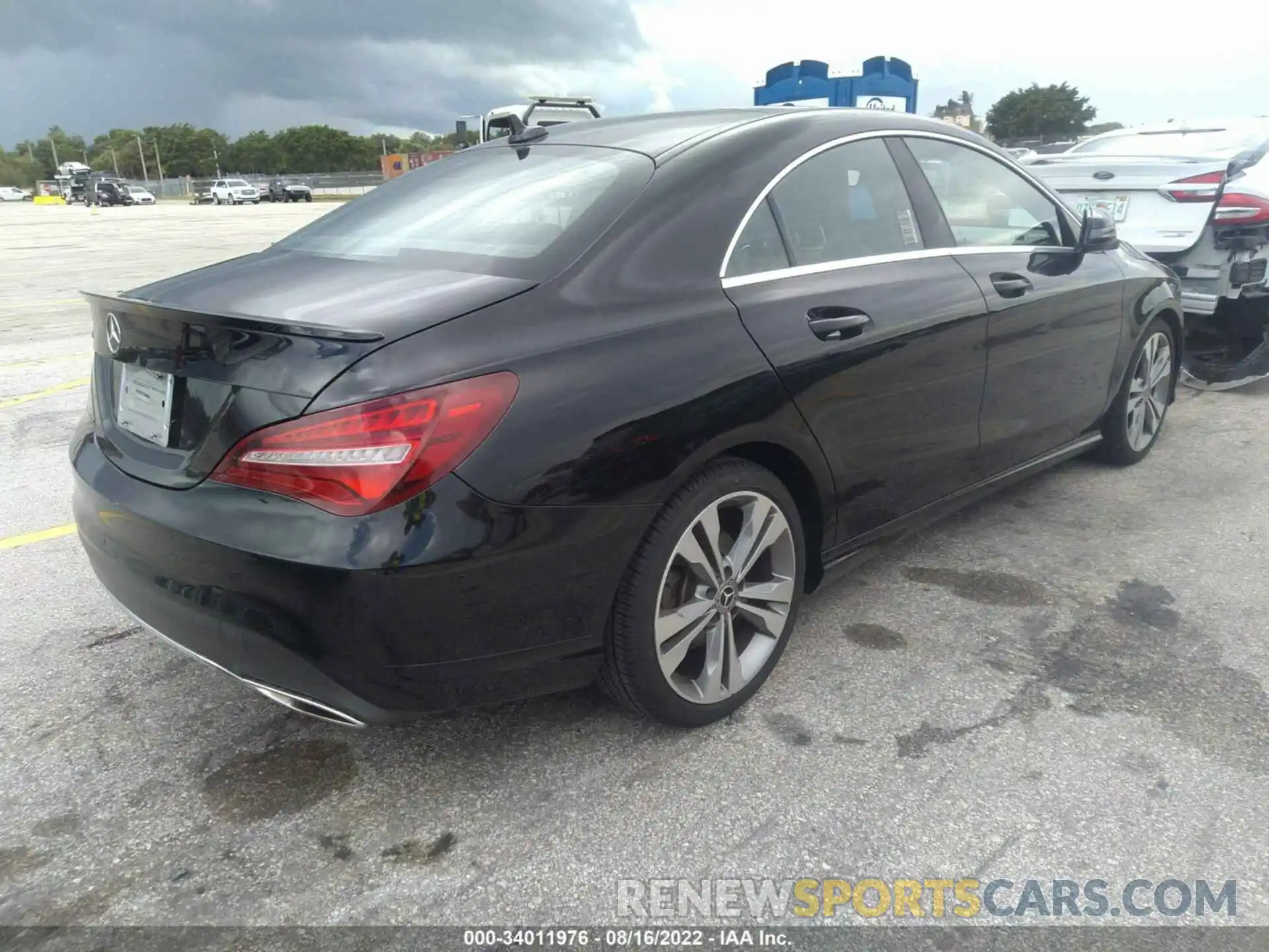 4 Photograph of a damaged car WDDSJ4EB5KN720865 MERCEDES-BENZ CLA 2019