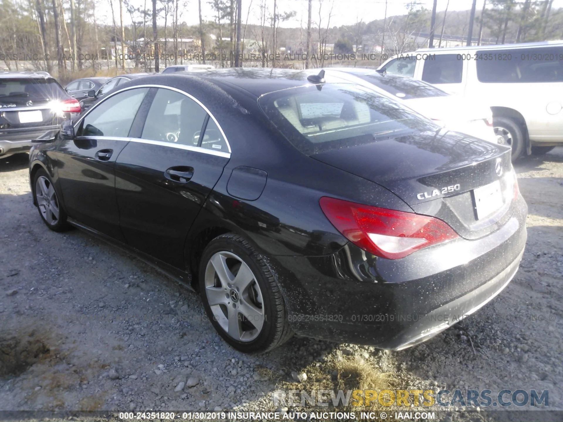 3 Photograph of a damaged car WDDSJ4EB5KN738475 MERCEDES-BENZ CLA 2019