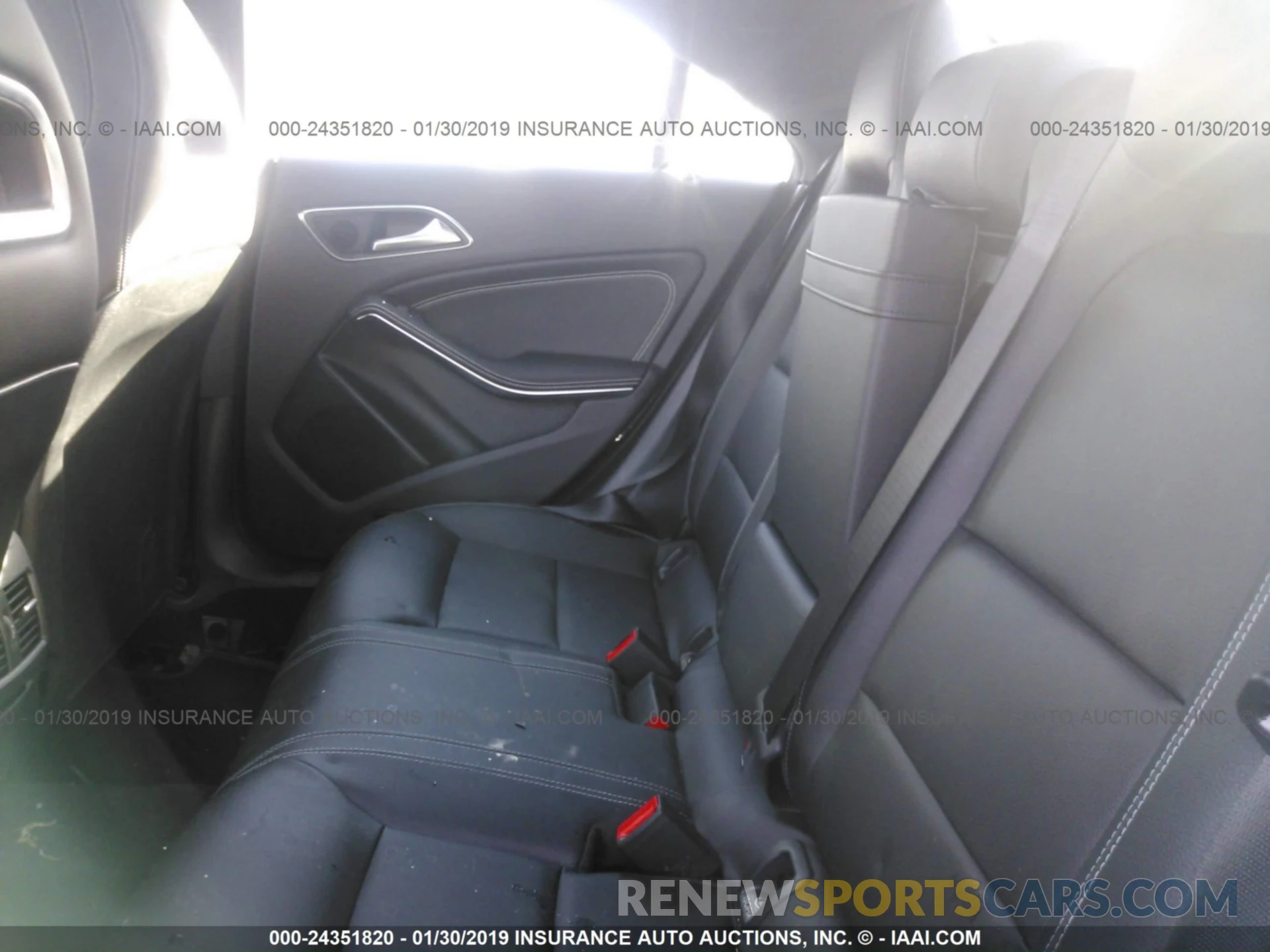 8 Photograph of a damaged car WDDSJ4EB5KN738475 MERCEDES-BENZ CLA 2019