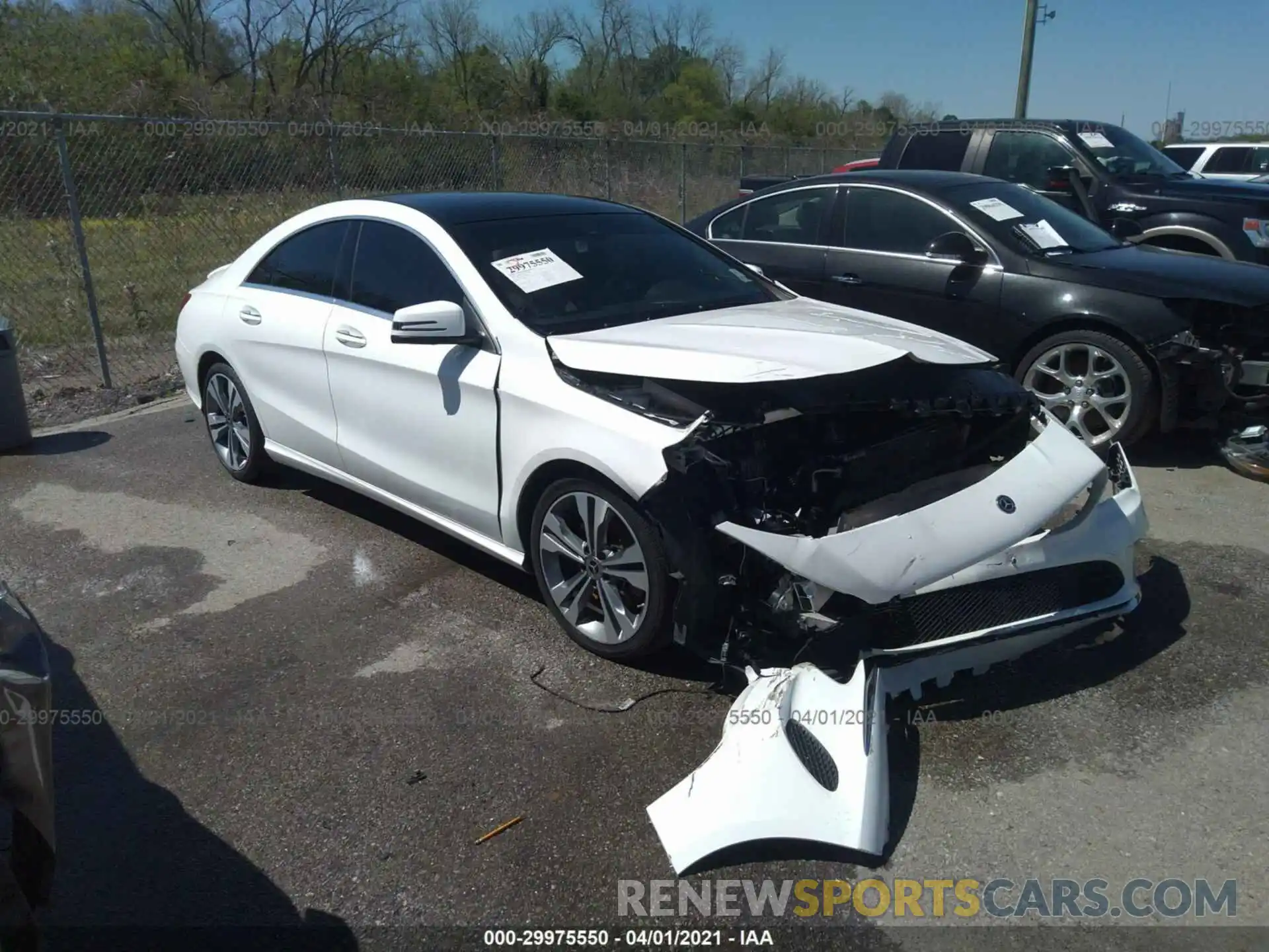 1 Photograph of a damaged car WDDSJ4EB5KN748892 MERCEDES-BENZ CLA 2019