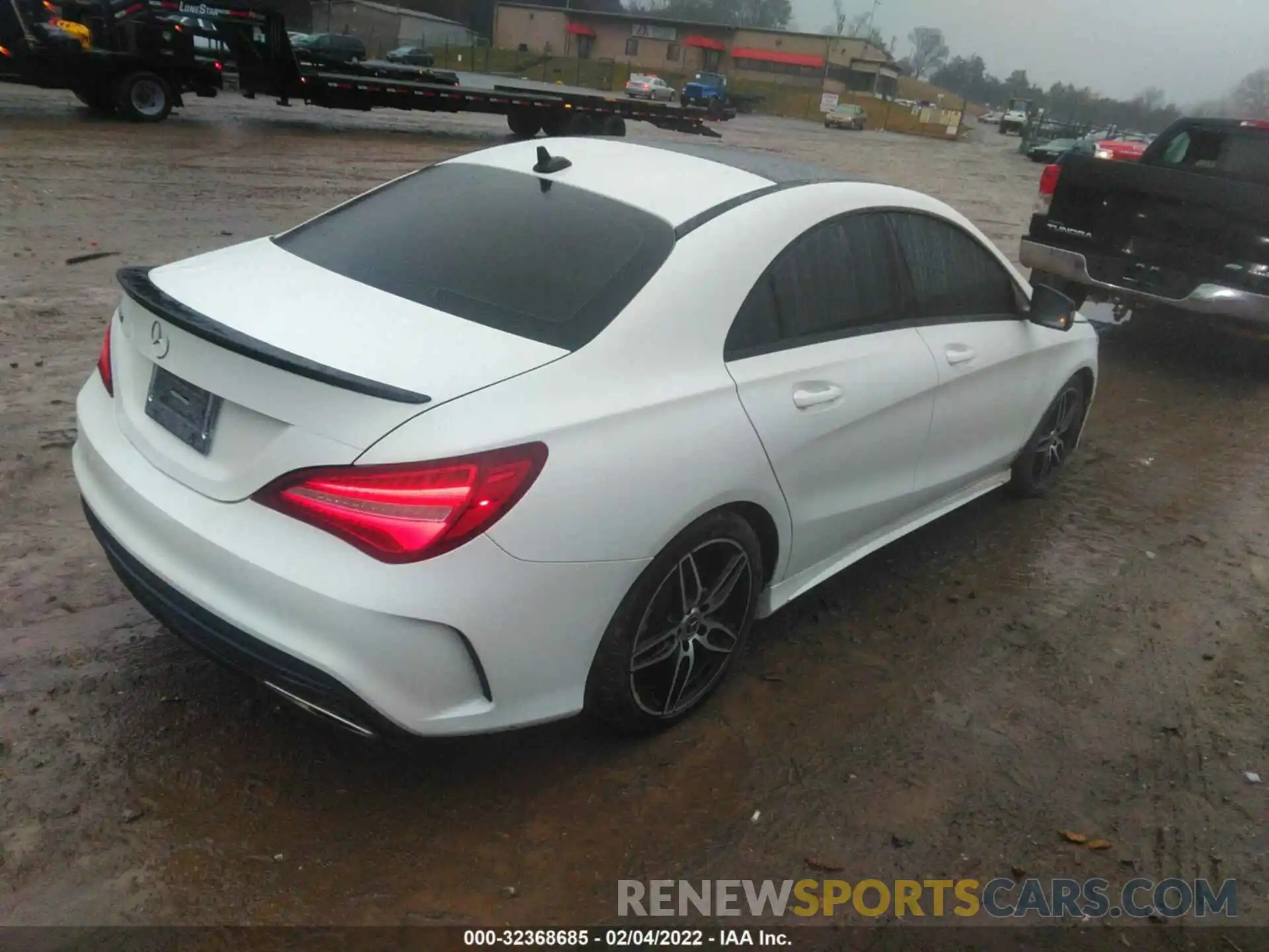 4 Фотография поврежденного автомобиля WDDSJ4EB6KN699234 MERCEDES-BENZ CLA 2019