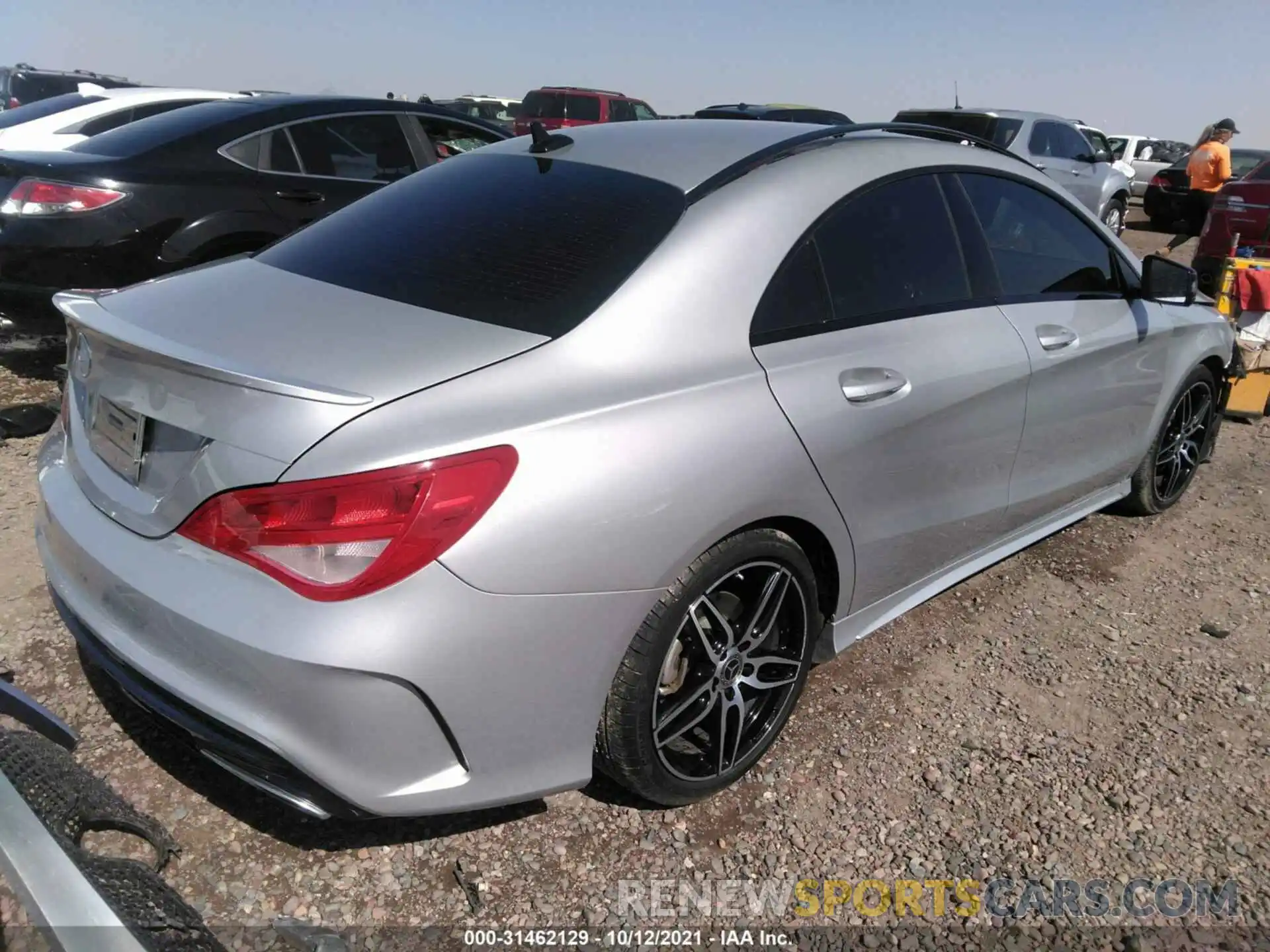 4 Фотография поврежденного автомобиля WDDSJ4EB6KN744706 MERCEDES-BENZ CLA 2019