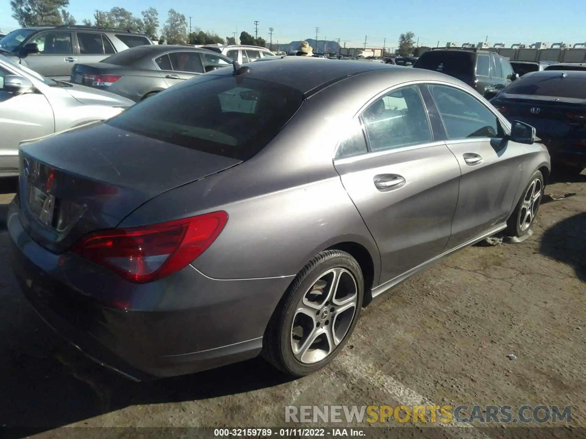 4 Photograph of a damaged car WDDSJ4EB7KN711598 MERCEDES-BENZ CLA 2019