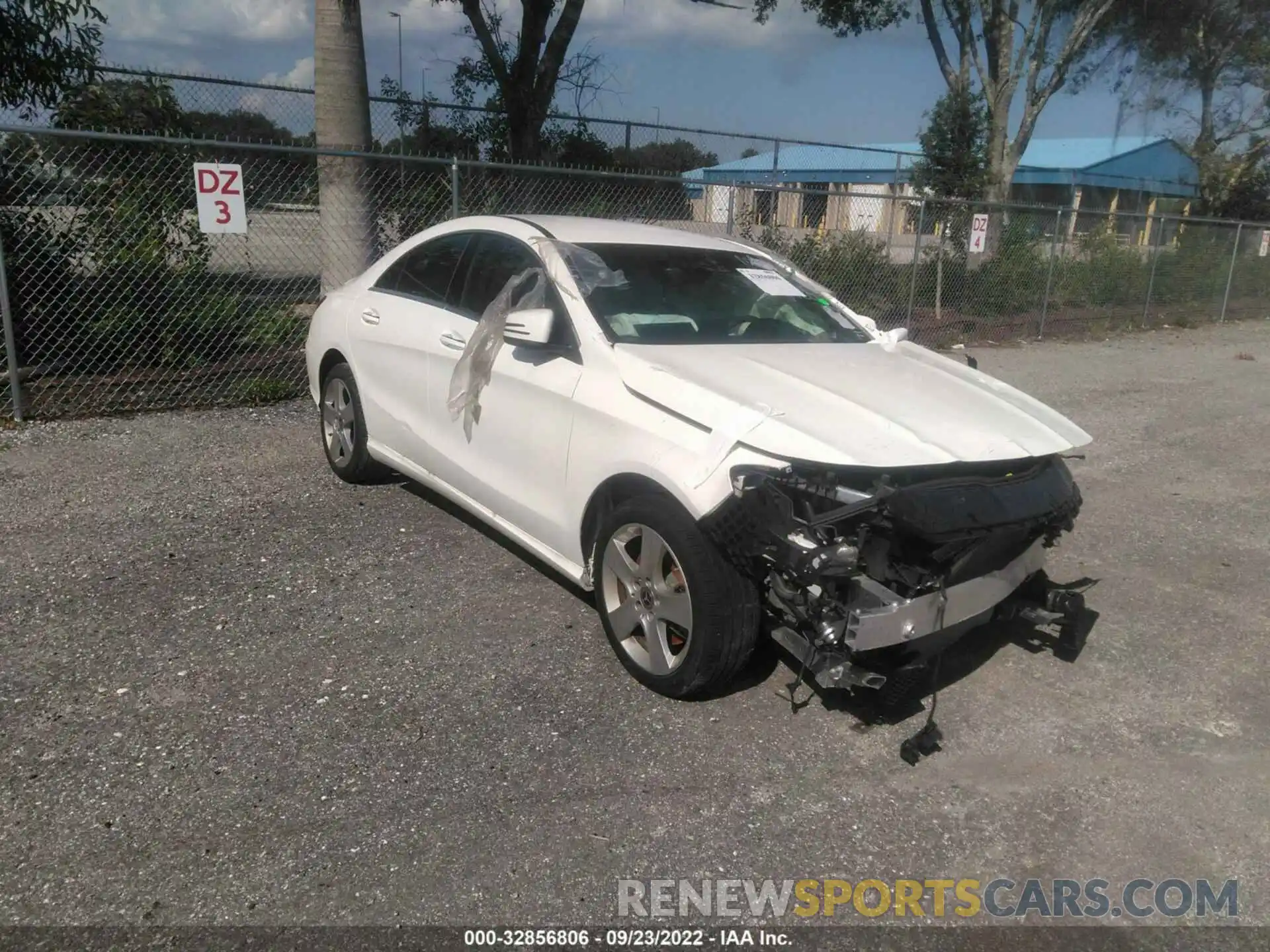 1 Photograph of a damaged car WDDSJ4EB7KN717188 MERCEDES-BENZ CLA 2019