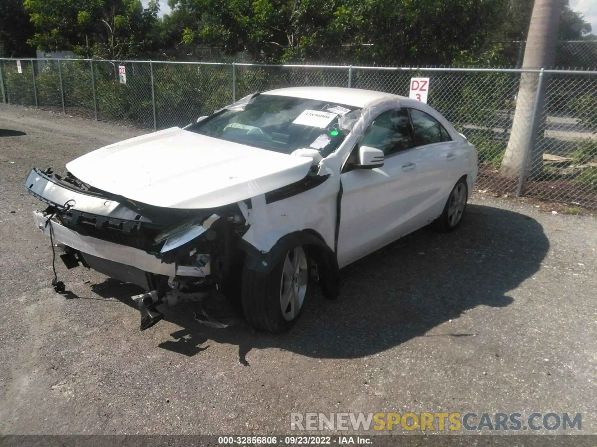 2 Photograph of a damaged car WDDSJ4EB7KN717188 MERCEDES-BENZ CLA 2019