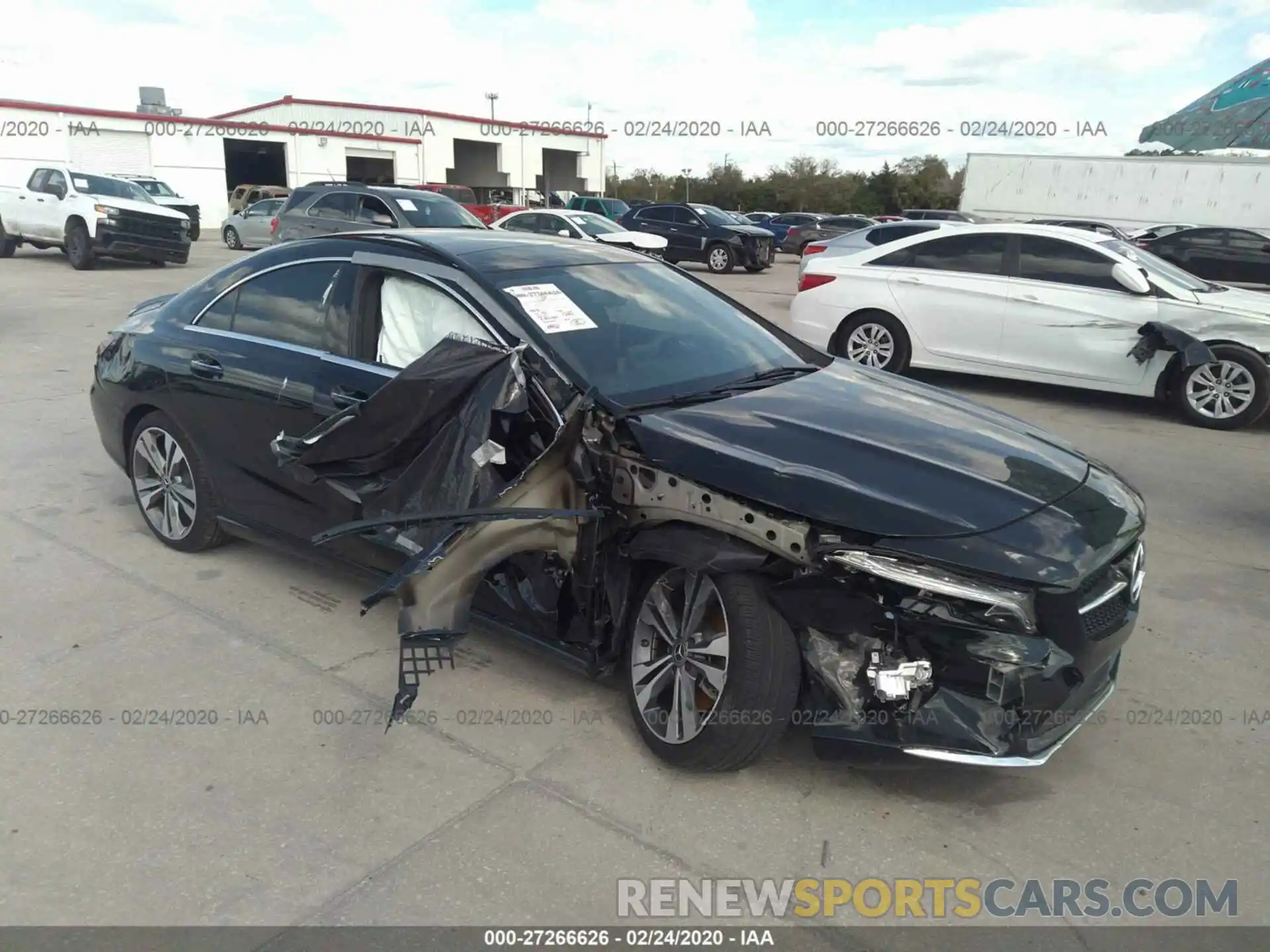 1 Photograph of a damaged car WDDSJ4EB7KN725825 MERCEDES-BENZ CLA 2019