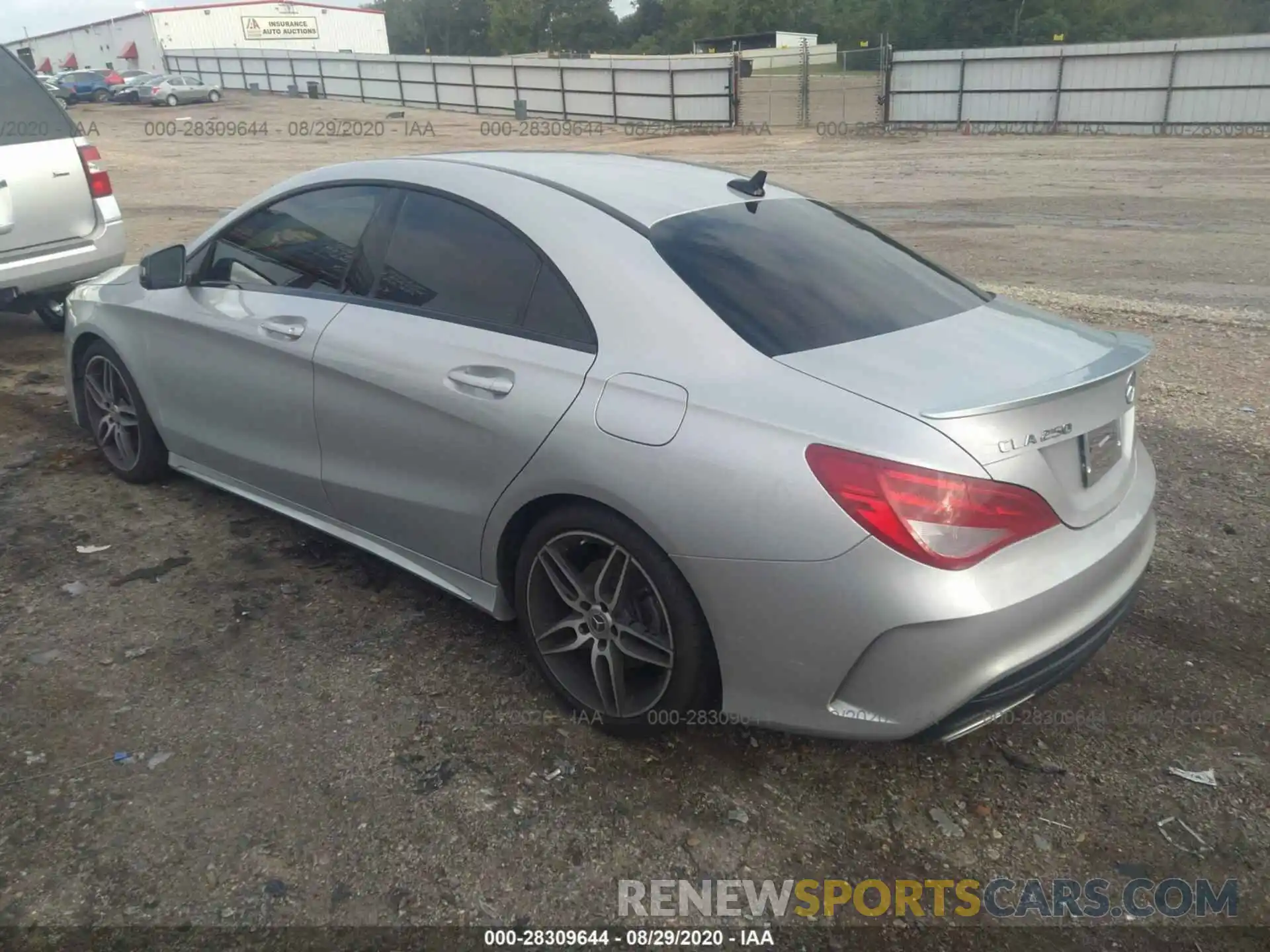 3 Фотография поврежденного автомобиля WDDSJ4EB7KN739143 MERCEDES-BENZ CLA 2019