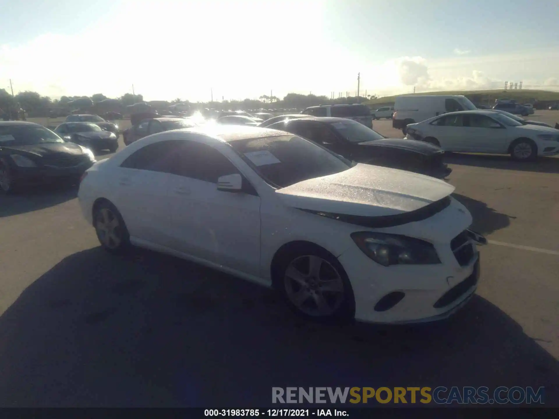 1 Photograph of a damaged car WDDSJ4EB7KN739689 MERCEDES-BENZ CLA 2019