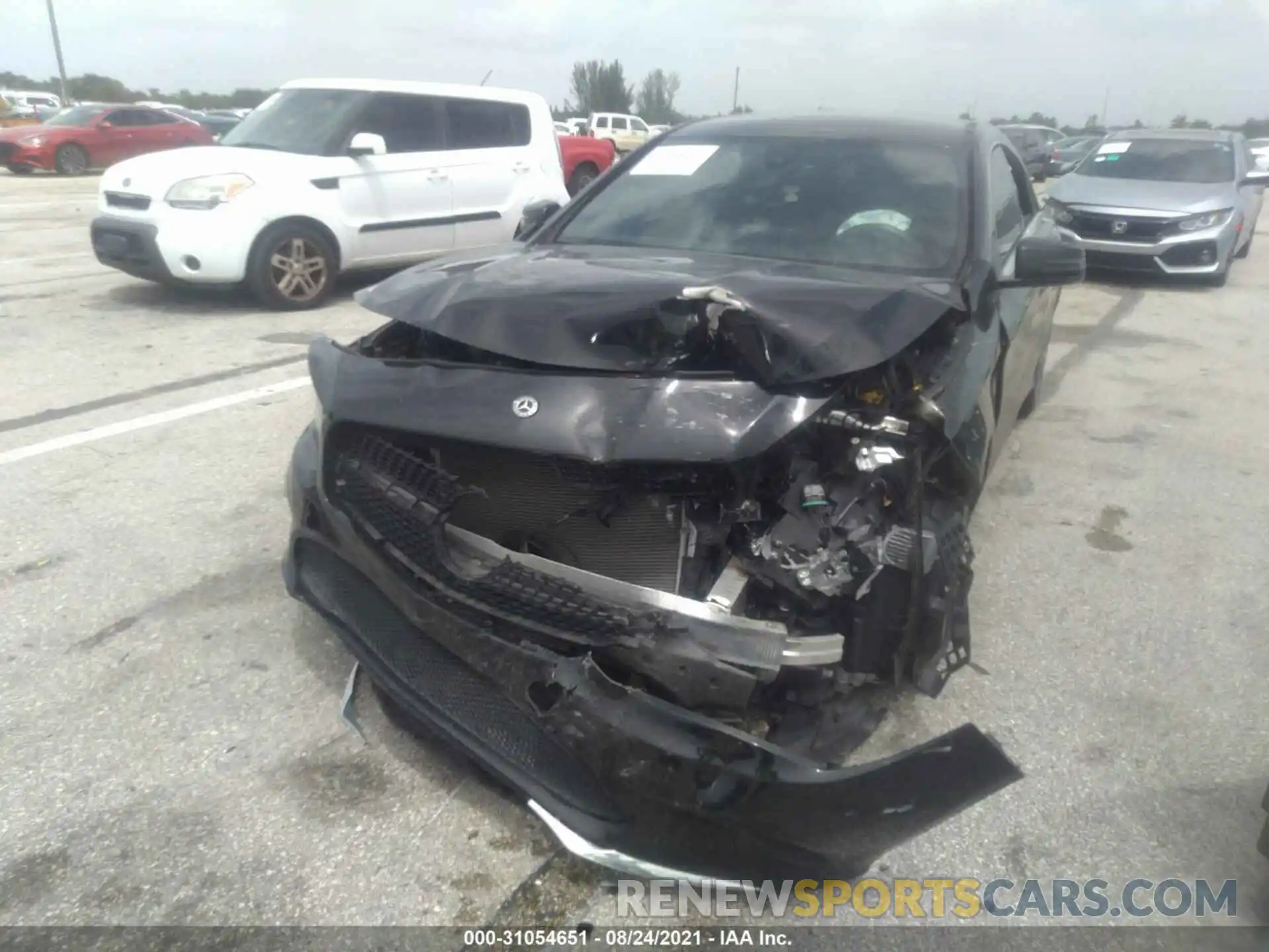 6 Photograph of a damaged car WDDSJ4EB7KN753804 MERCEDES-BENZ CLA 2019