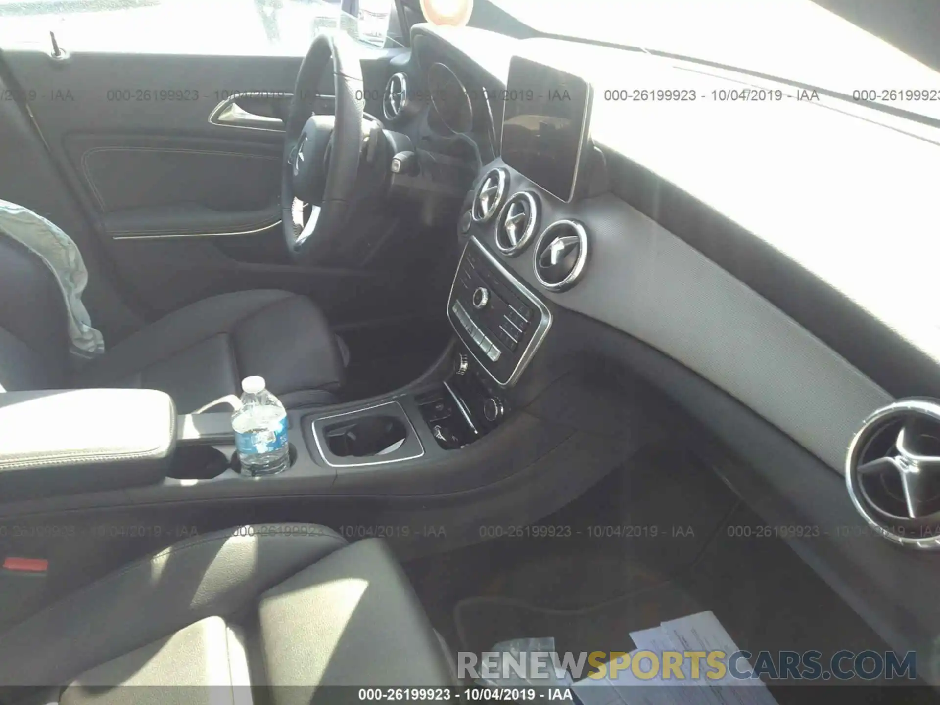 5 Photograph of a damaged car WDDSJ4EB7KN776144 MERCEDES-BENZ CLA 2019