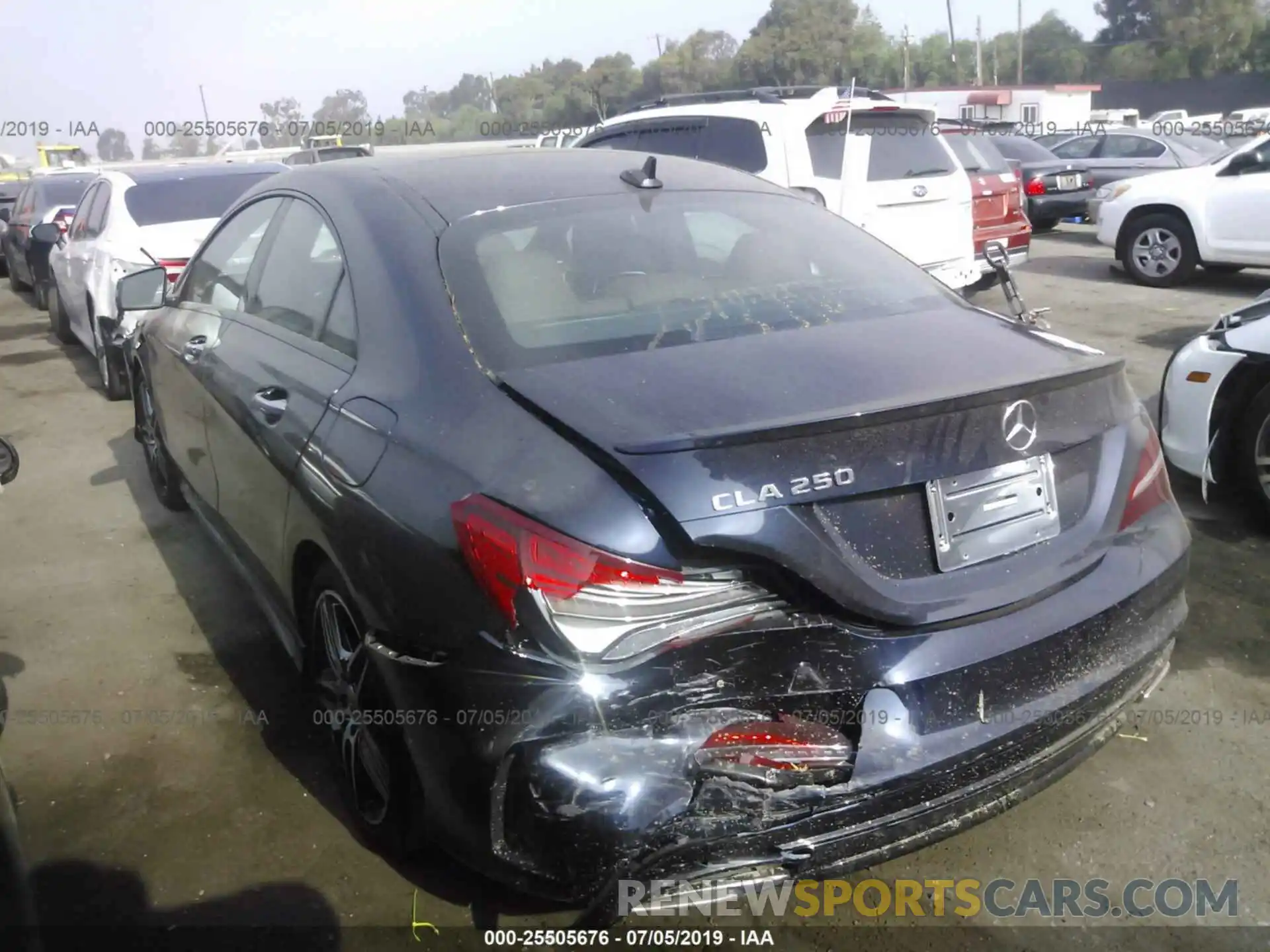 3 Photograph of a damaged car WDDSJ4EB8KN699221 MERCEDES-BENZ CLA 2019