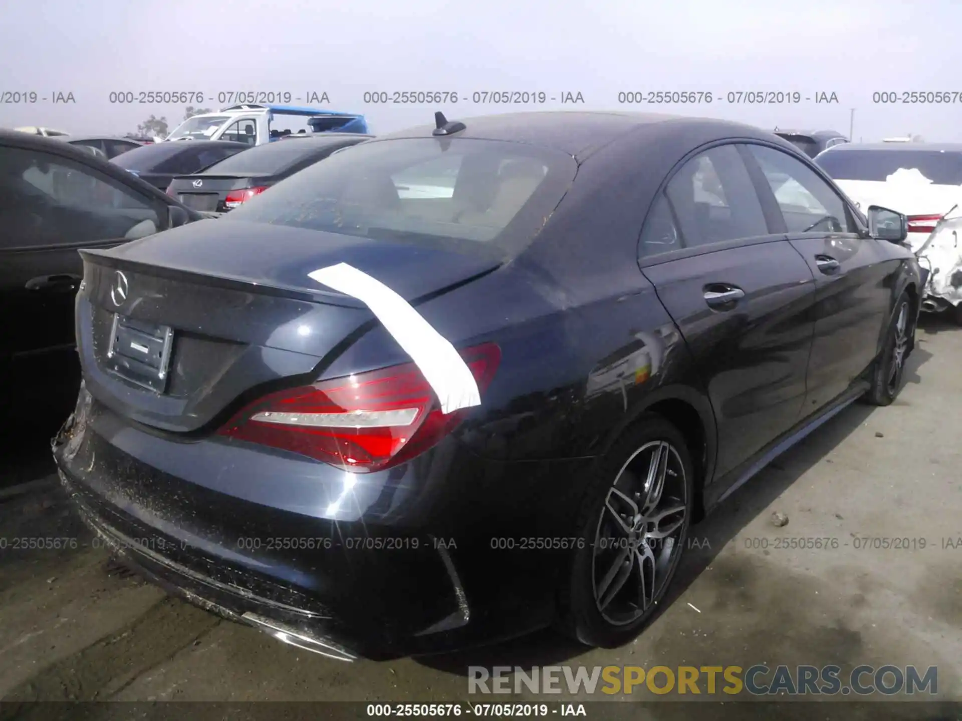 4 Photograph of a damaged car WDDSJ4EB8KN699221 MERCEDES-BENZ CLA 2019