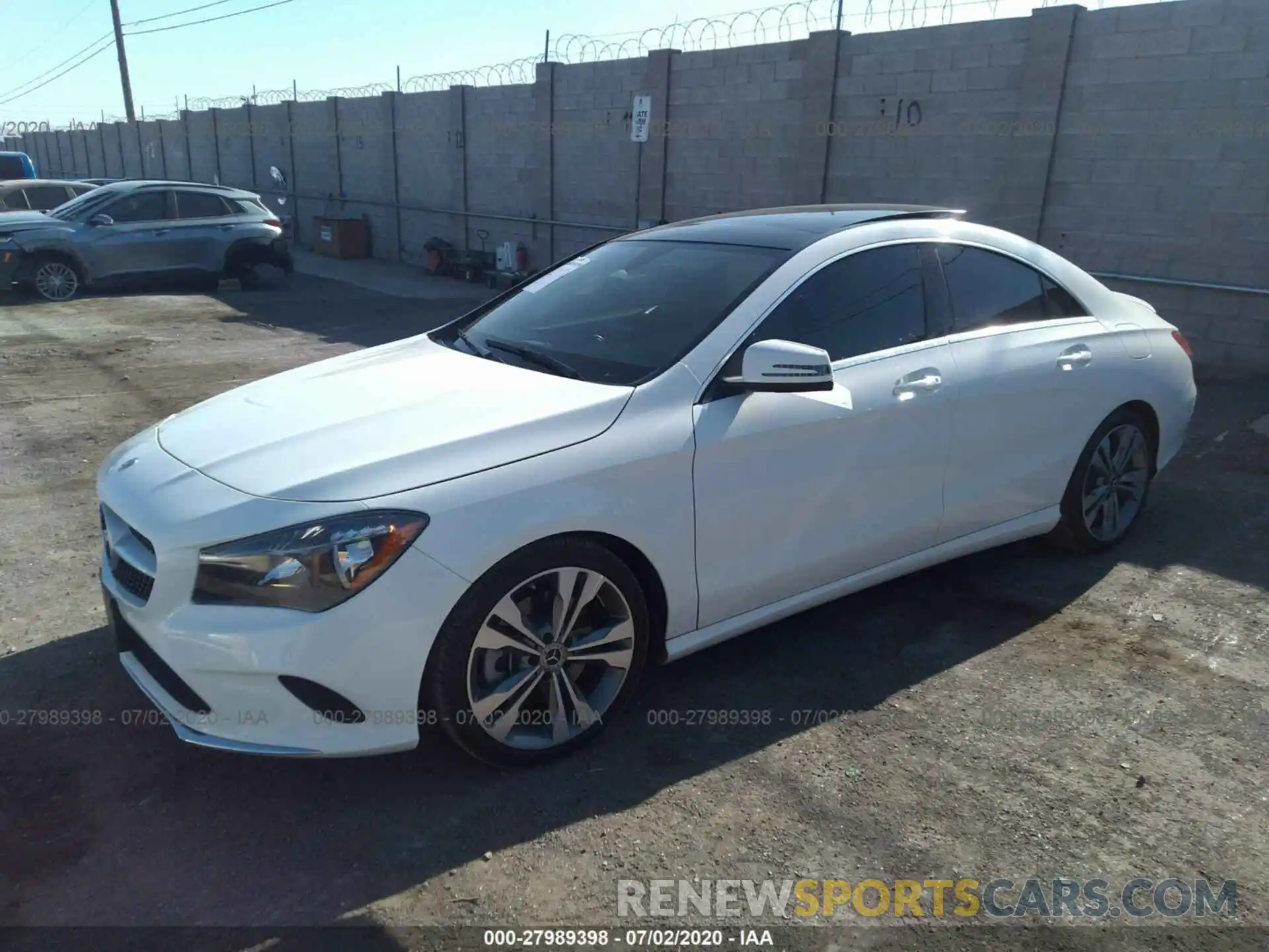 2 Photograph of a damaged car WDDSJ4EB8KN715076 MERCEDES-BENZ CLA 2019