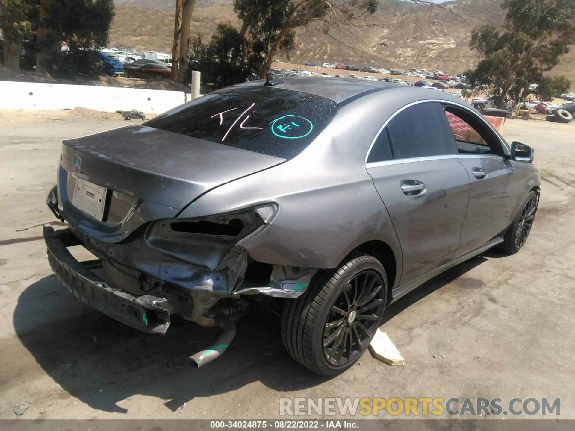 4 Photograph of a damaged car WDDSJ4EB8KN715966 MERCEDES-BENZ CLA 2019