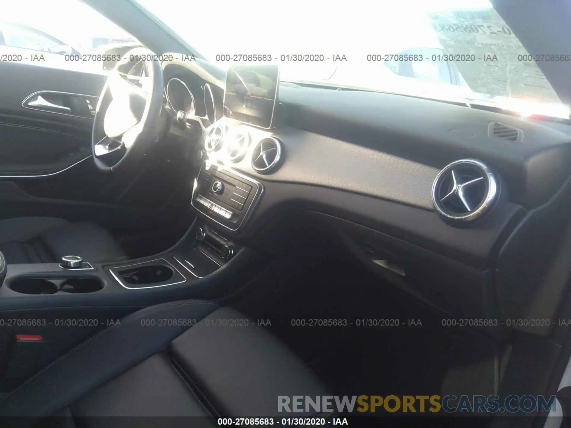 5 Photograph of a damaged car WDDSJ4EB8KN719466 MERCEDES-BENZ CLA 2019