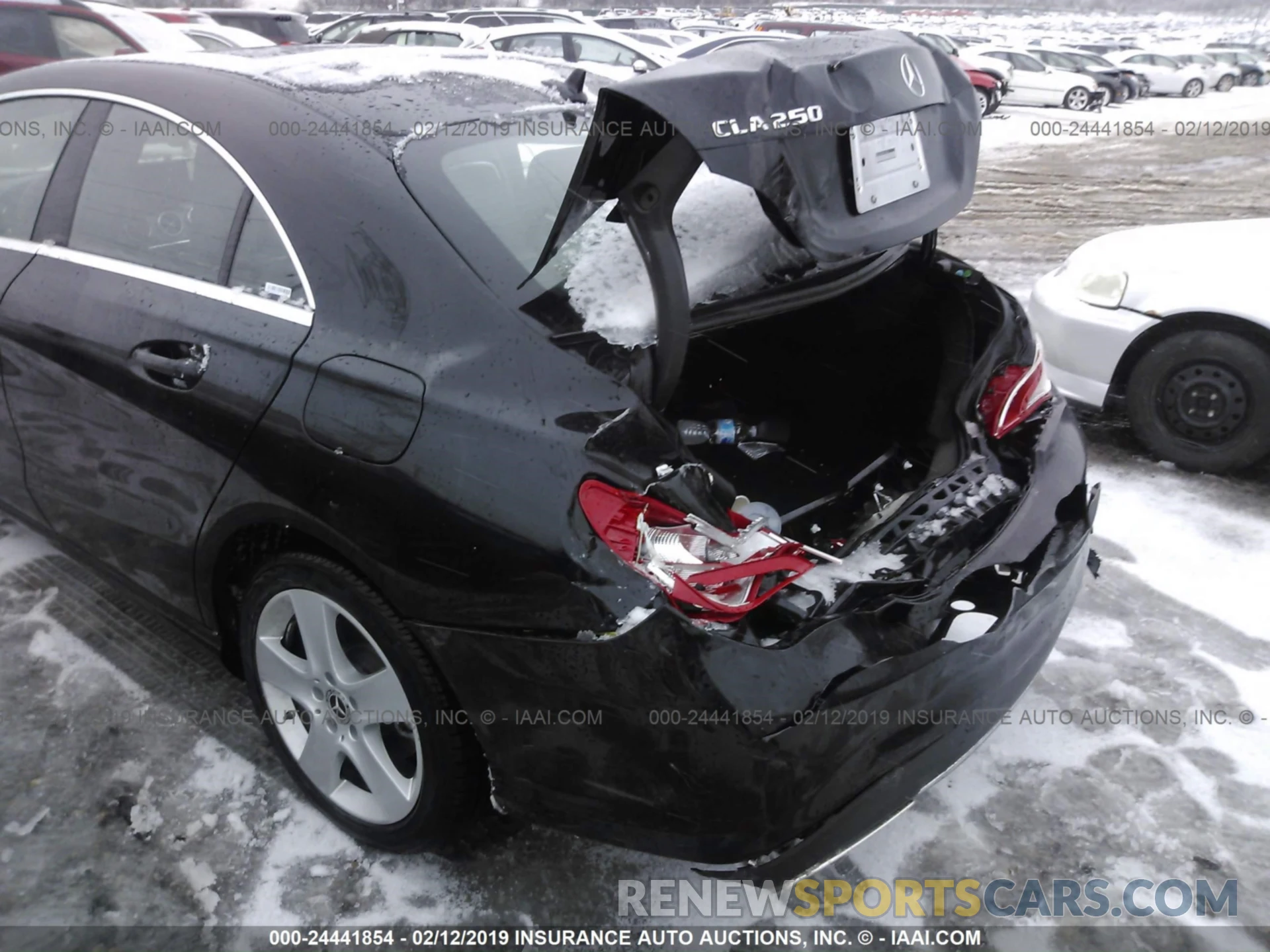 6 Photograph of a damaged car WDDSJ4EB8KN740060 MERCEDES-BENZ CLA 2019