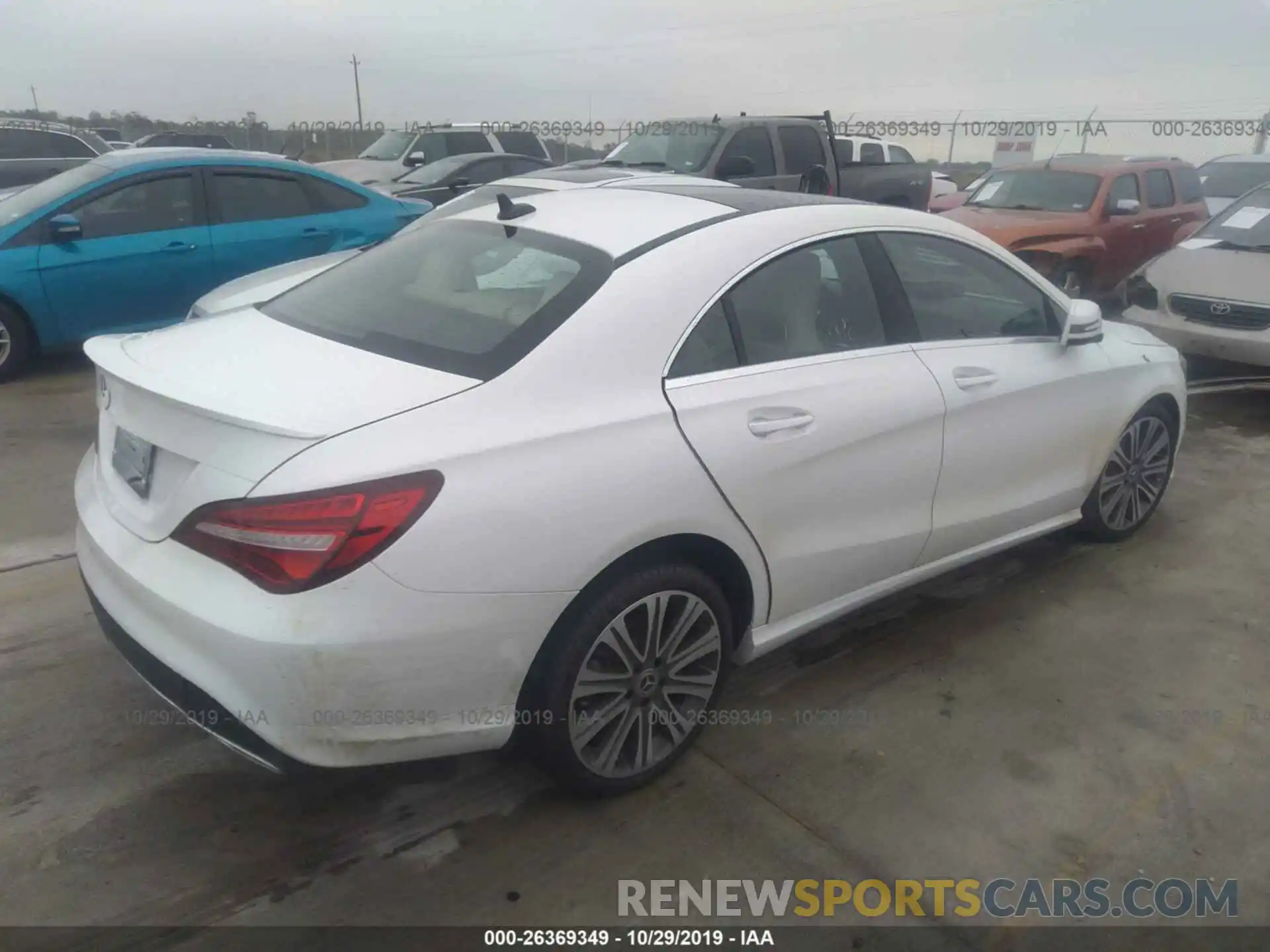 4 Фотография поврежденного автомобиля WDDSJ4EB8KN749681 MERCEDES-BENZ CLA 2019