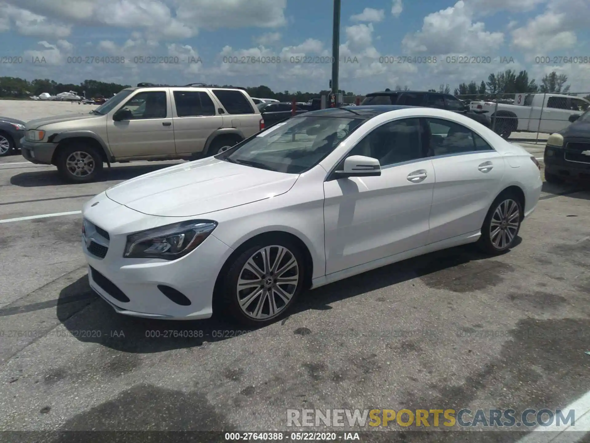 2 Photograph of a damaged car WDDSJ4EB8KN771857 MERCEDES-BENZ CLA 2019