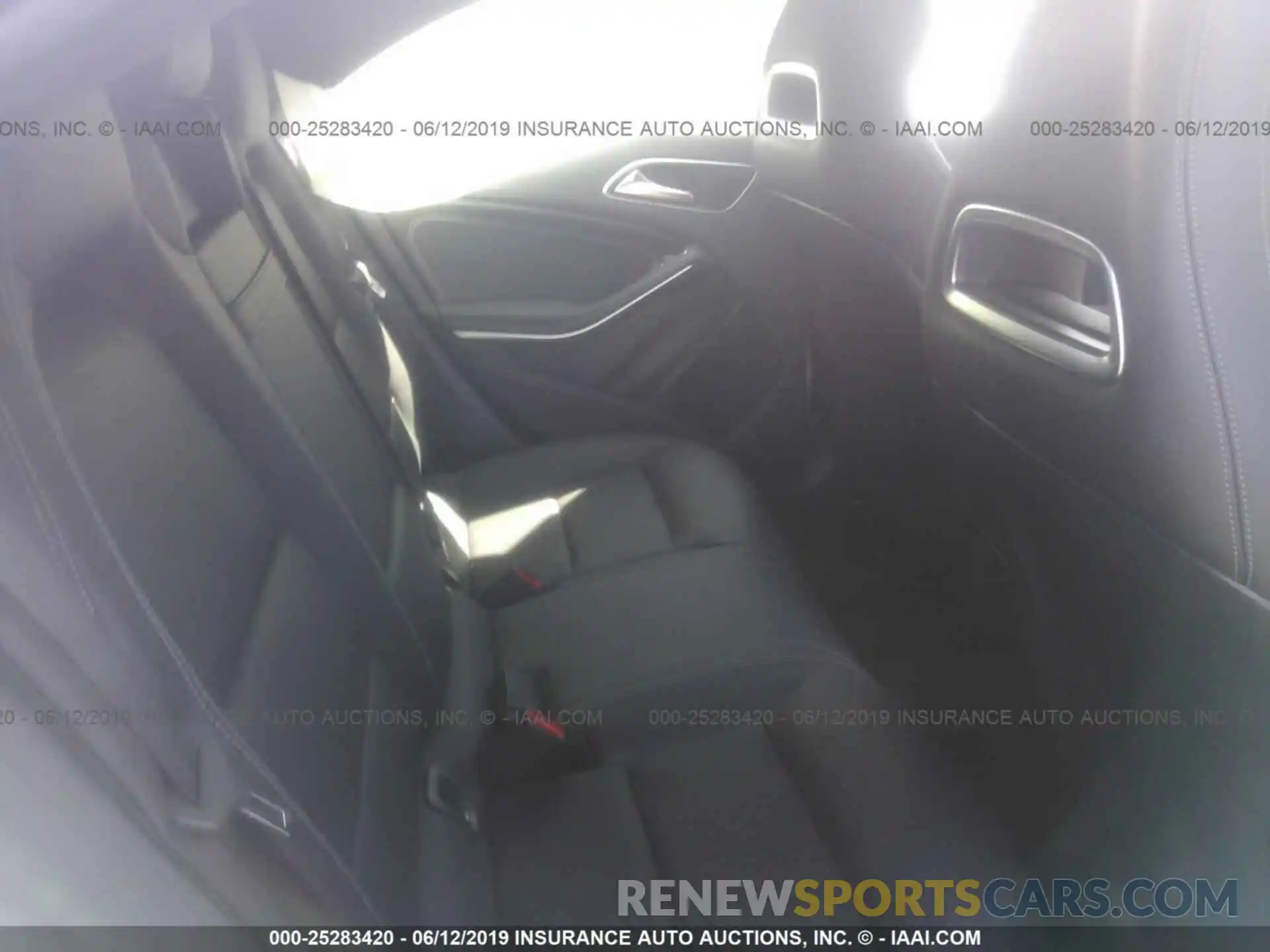 8 Photograph of a damaged car WDDSJ4EB9KN714454 MERCEDES-BENZ CLA 2019