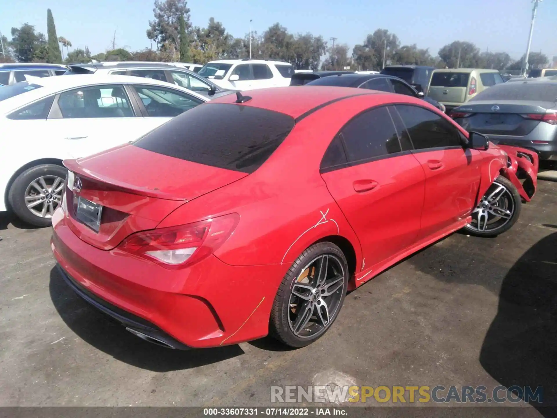 4 Photograph of a damaged car WDDSJ4EBXKN709148 MERCEDES-BENZ CLA 2019