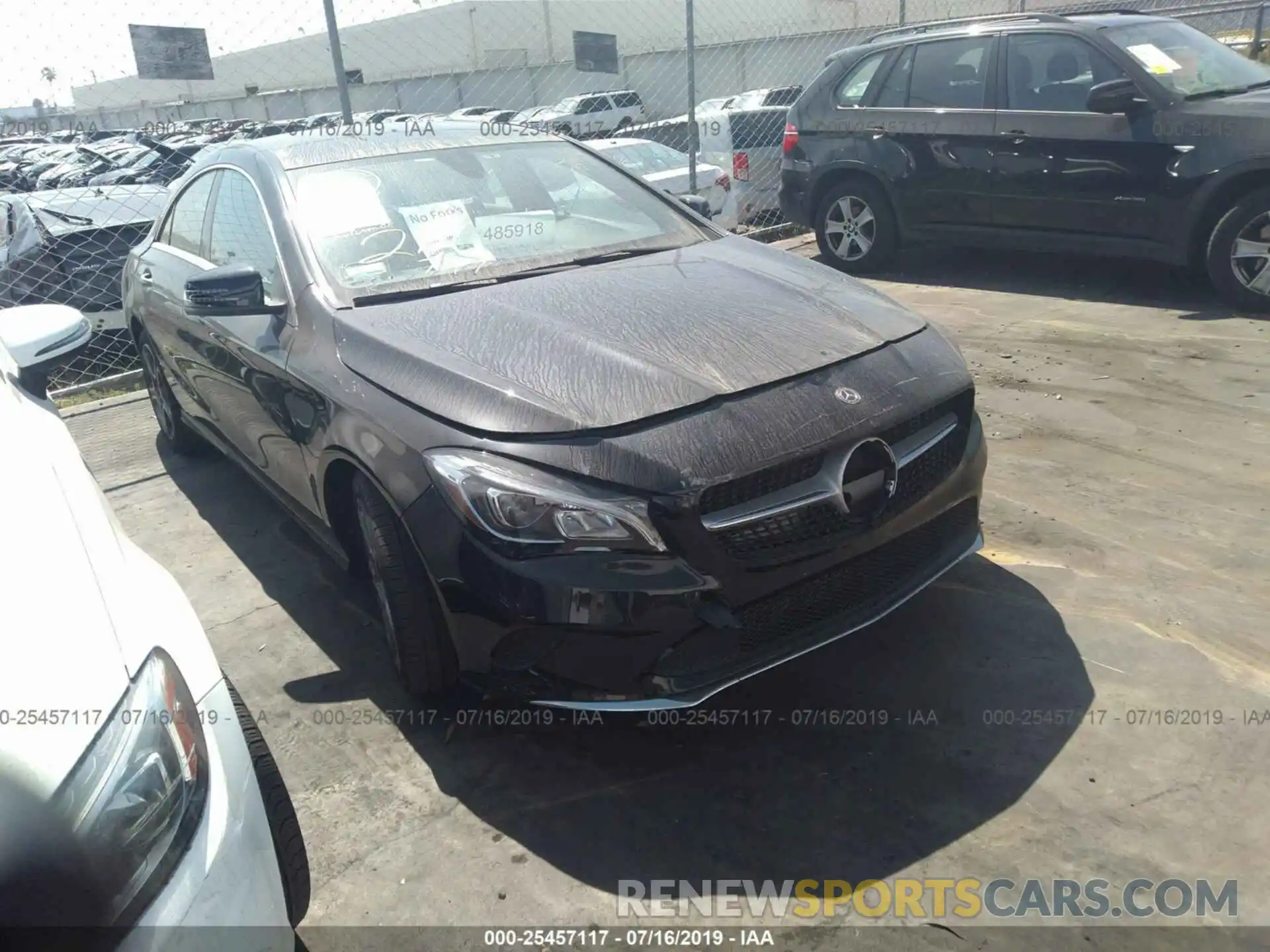 1 Photograph of a damaged car WDDSJ4EBXKN711613 MERCEDES-BENZ CLA 2019