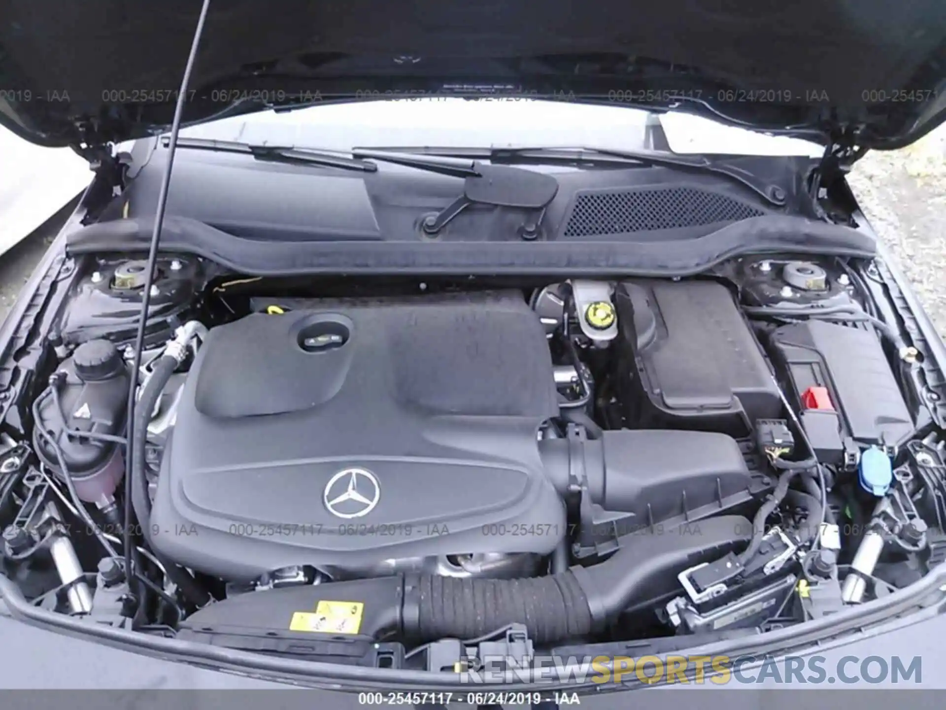 10 Photograph of a damaged car WDDSJ4EBXKN711613 MERCEDES-BENZ CLA 2019