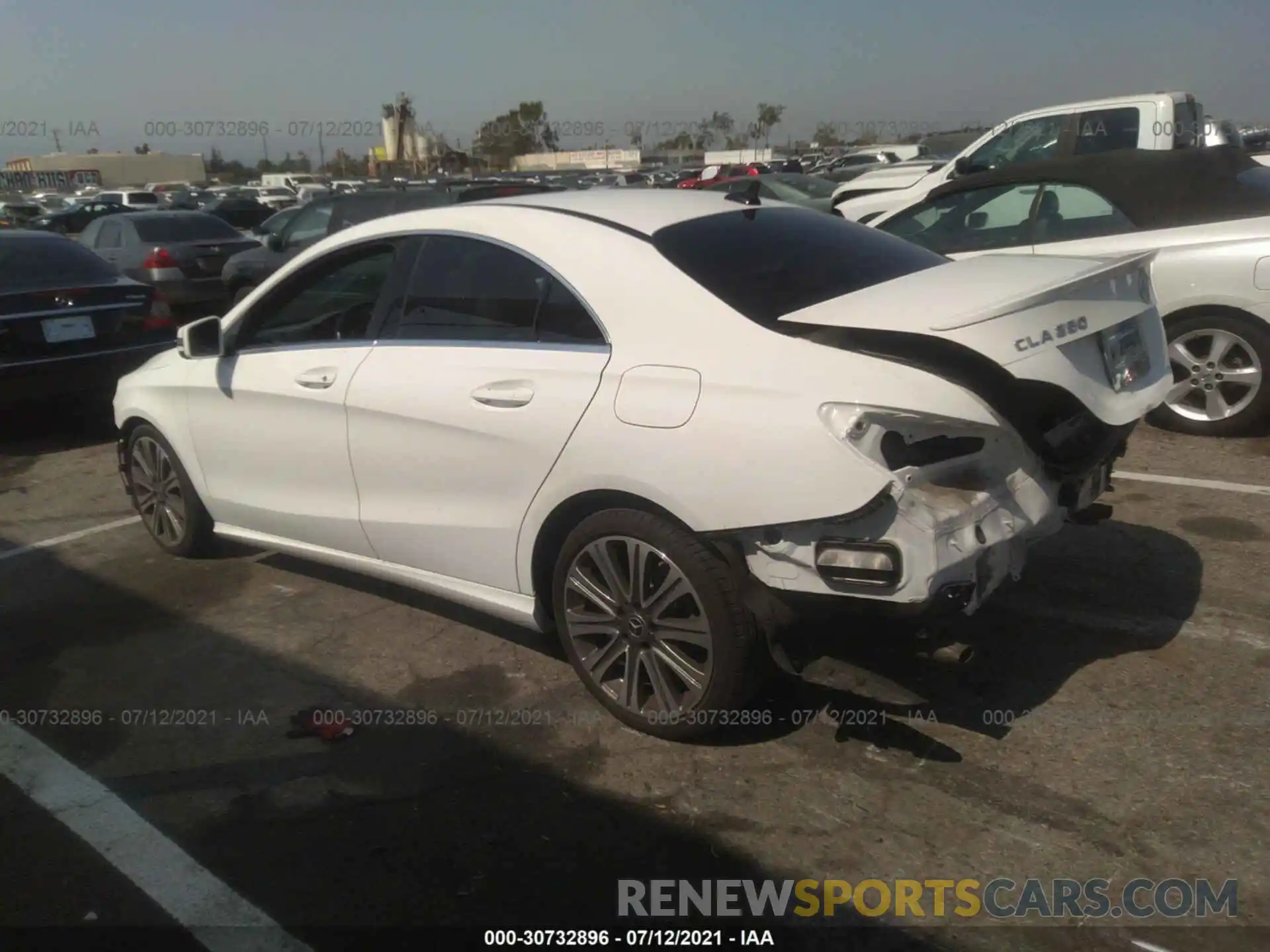 3 Photograph of a damaged car WDDSJ4EBXKN736866 MERCEDES-BENZ CLA 2019