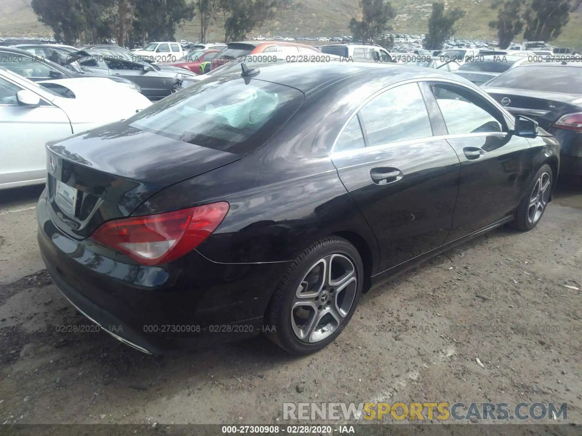 4 Photograph of a damaged car WDDSJ4EBXKN743770 MERCEDES-BENZ CLA 2019