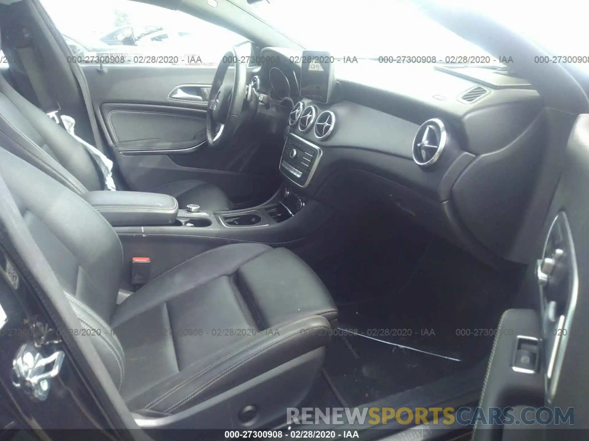 5 Photograph of a damaged car WDDSJ4EBXKN743770 MERCEDES-BENZ CLA 2019