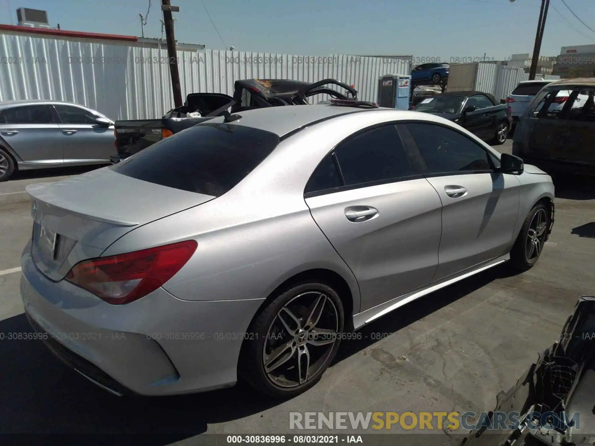 4 Фотография поврежденного автомобиля WDDSJ4EBXKN752825 MERCEDES-BENZ CLA 2019