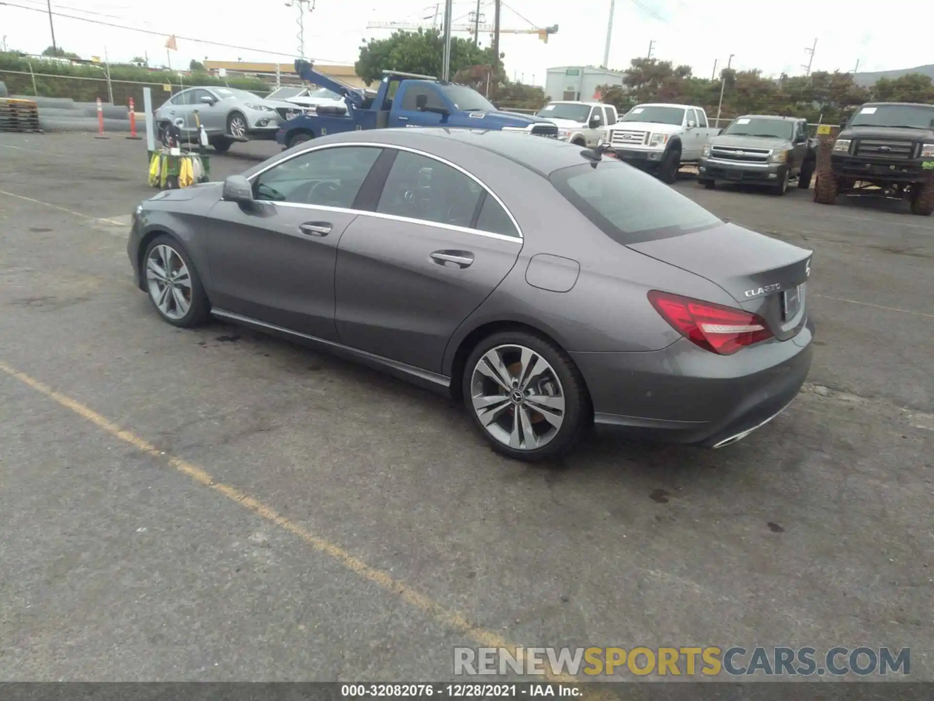 3 Photograph of a damaged car WDDSJ4EBXKN764828 MERCEDES-BENZ CLA 2019