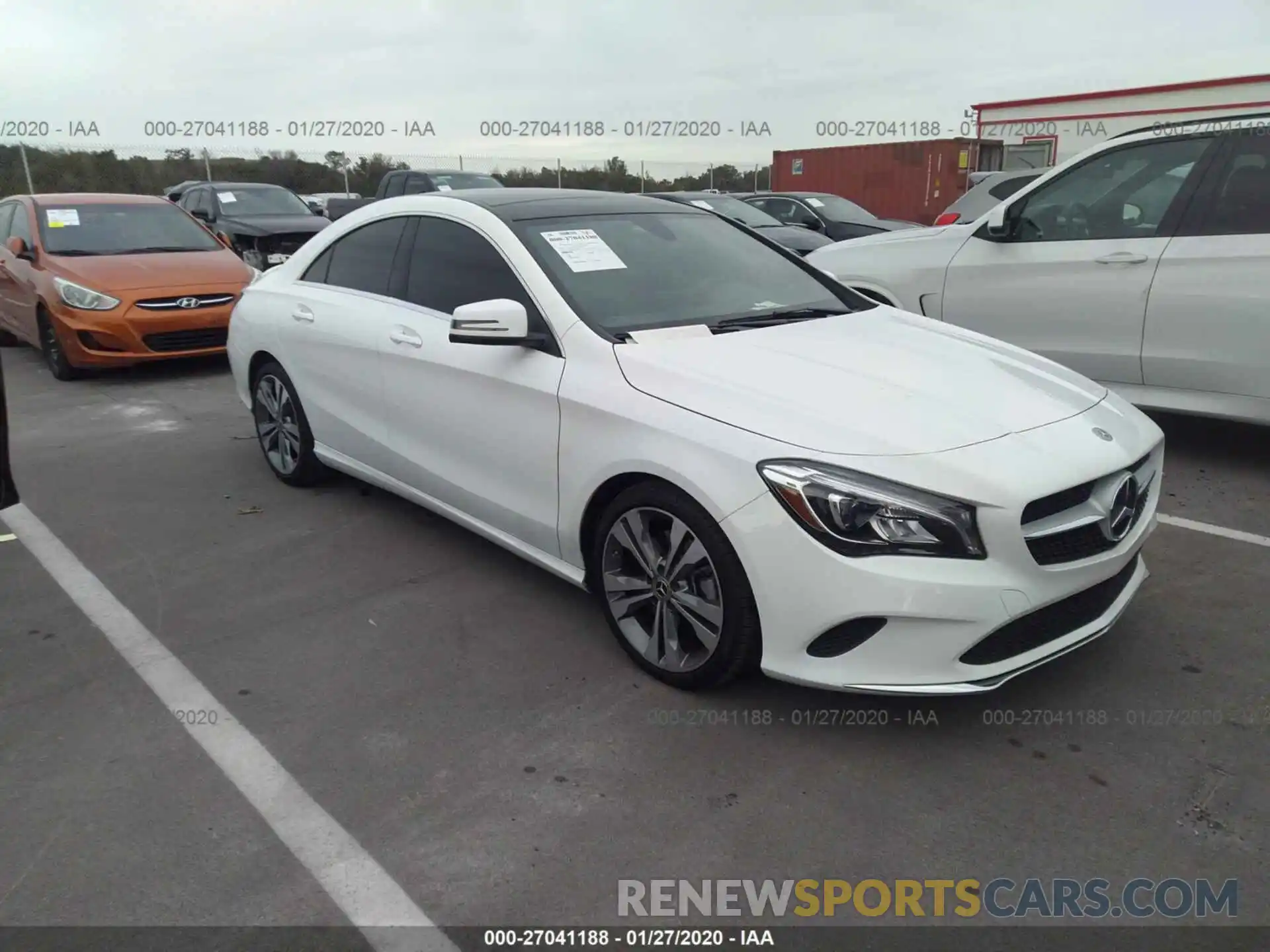 1 Photograph of a damaged car WDDSJ4EBXKN772847 MERCEDES-BENZ CLA 2019