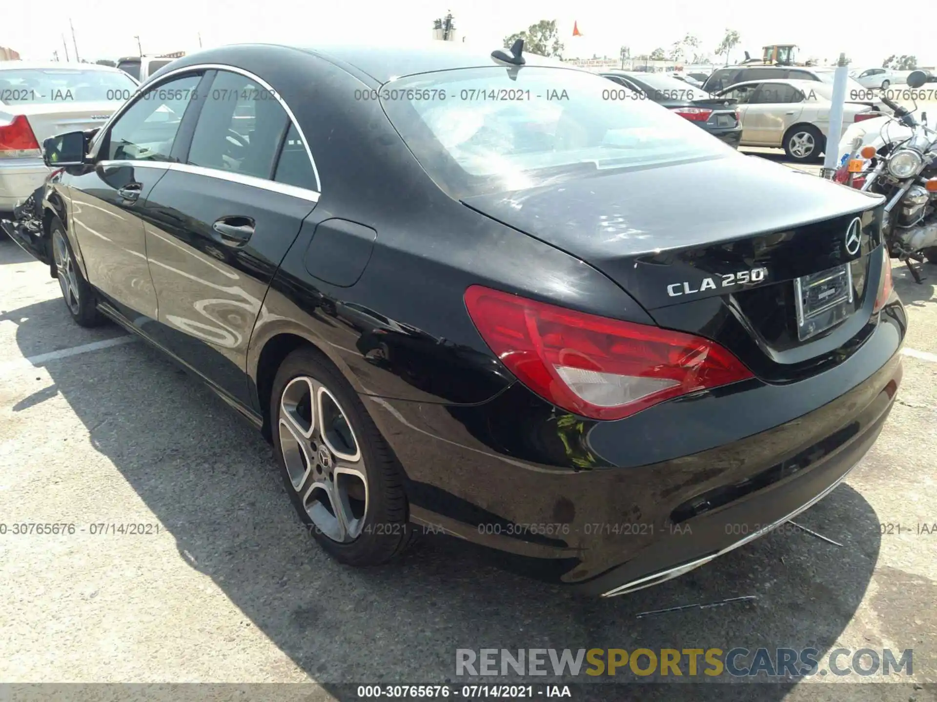 3 Photograph of a damaged car WDDSJ4EBXKN776509 MERCEDES-BENZ CLA 2019