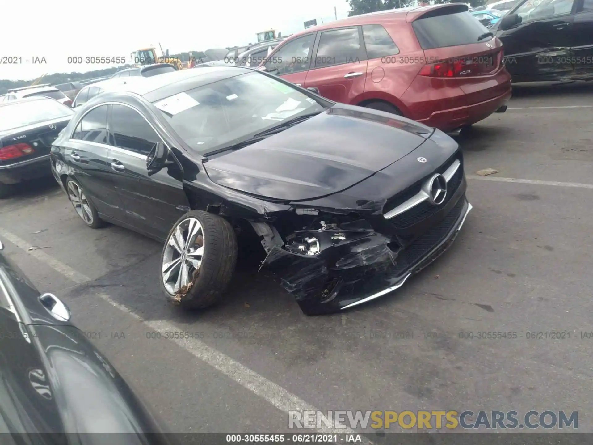 1 Photograph of a damaged car WDDSJ4GB0KN723993 MERCEDES-BENZ CLA 2019