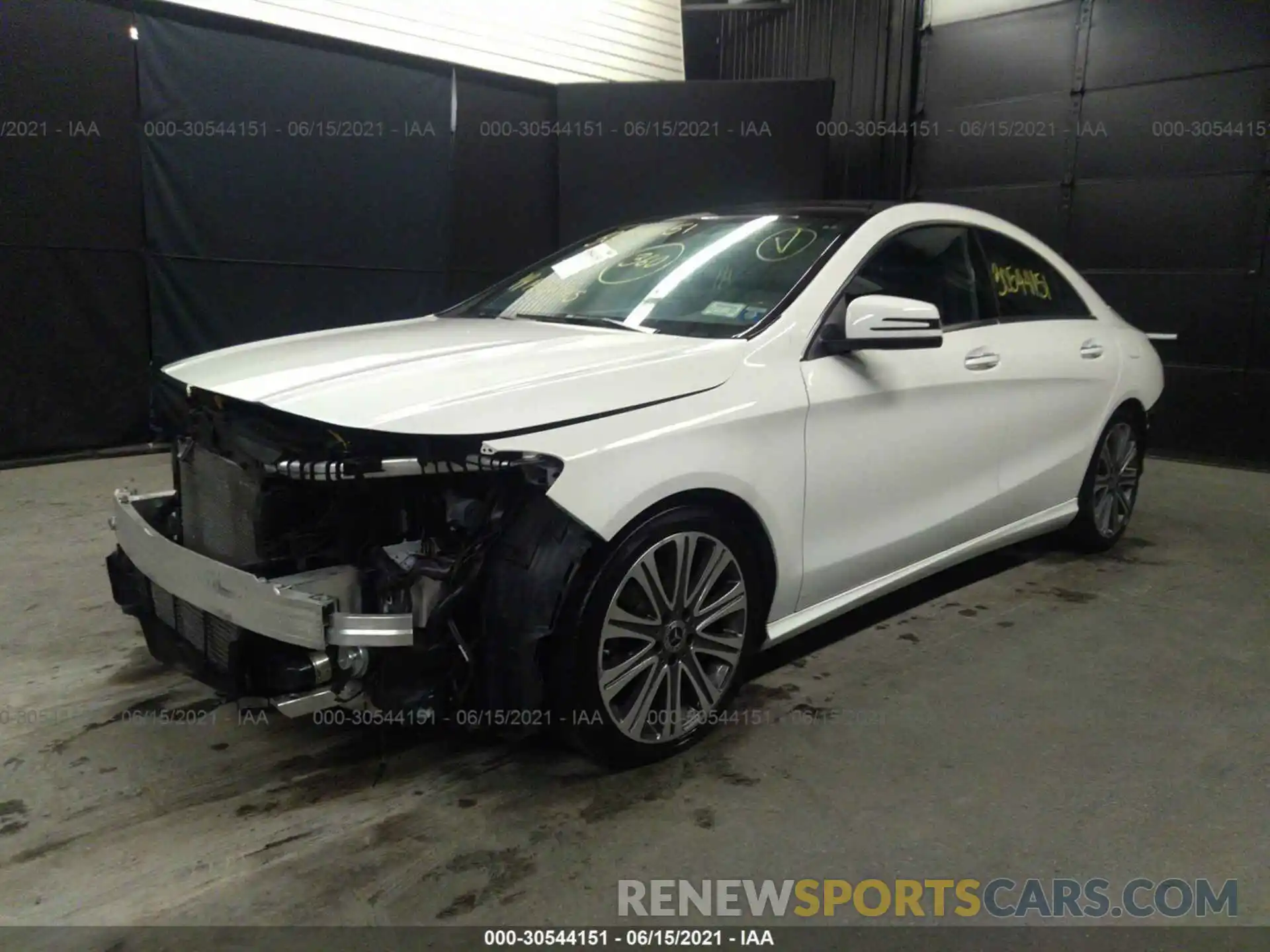 2 Photograph of a damaged car WDDSJ4GB1KN723310 MERCEDES-BENZ CLA 2019