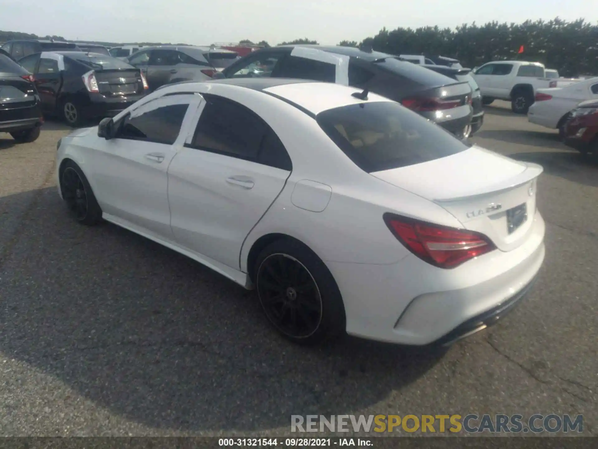 3 Photograph of a damaged car WDDSJ4GB2KN701221 MERCEDES-BENZ CLA 2019