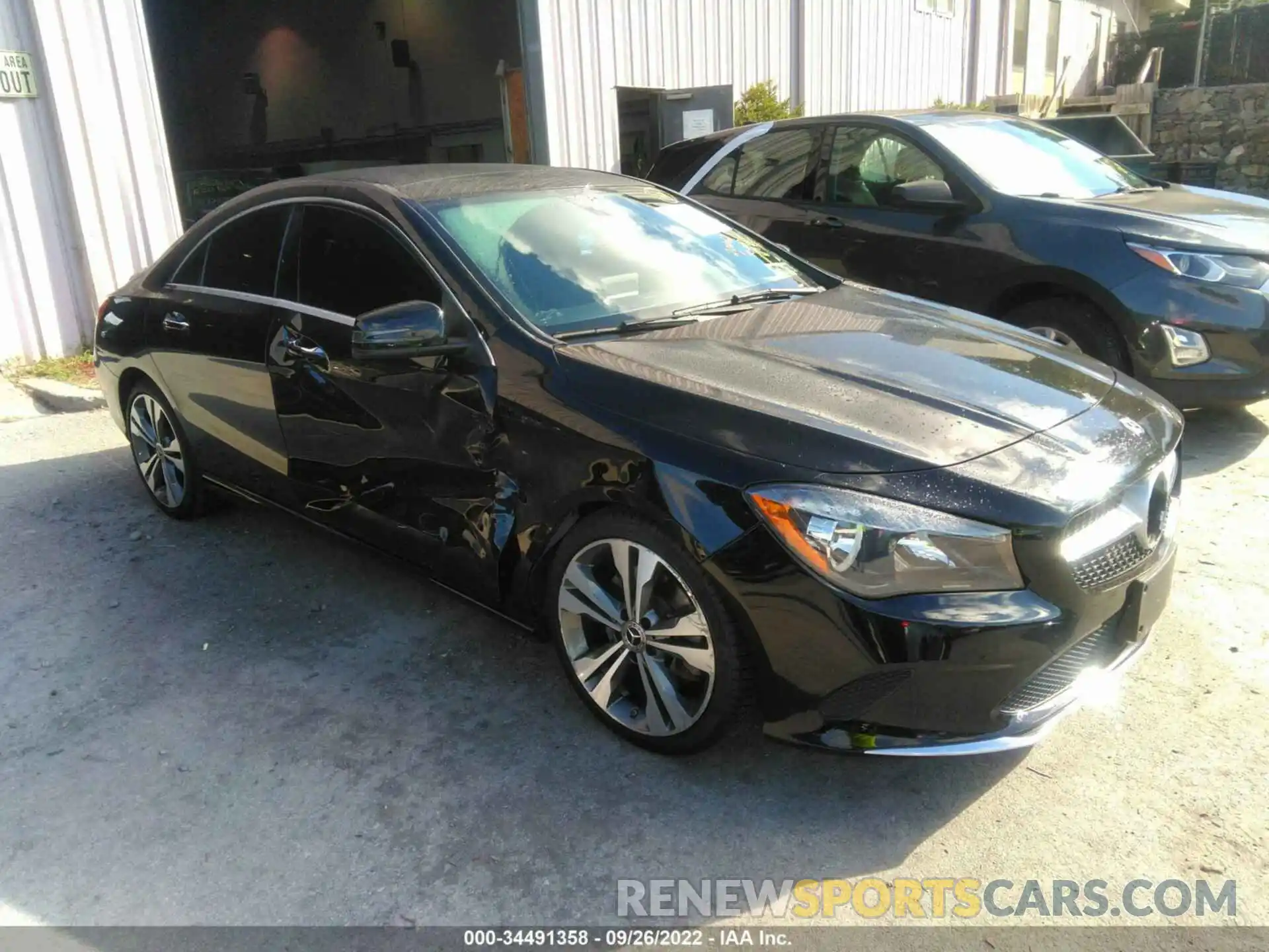 1 Photograph of a damaged car WDDSJ4GB2KN764299 MERCEDES-BENZ CLA 2019