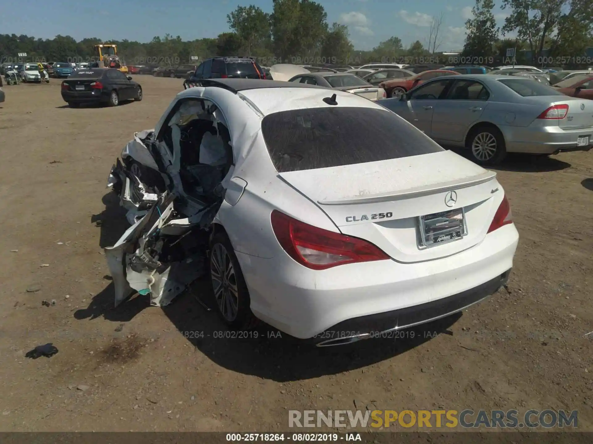 3 Photograph of a damaged car WDDSJ4GB3KN748760 MERCEDES-BENZ CLA 2019