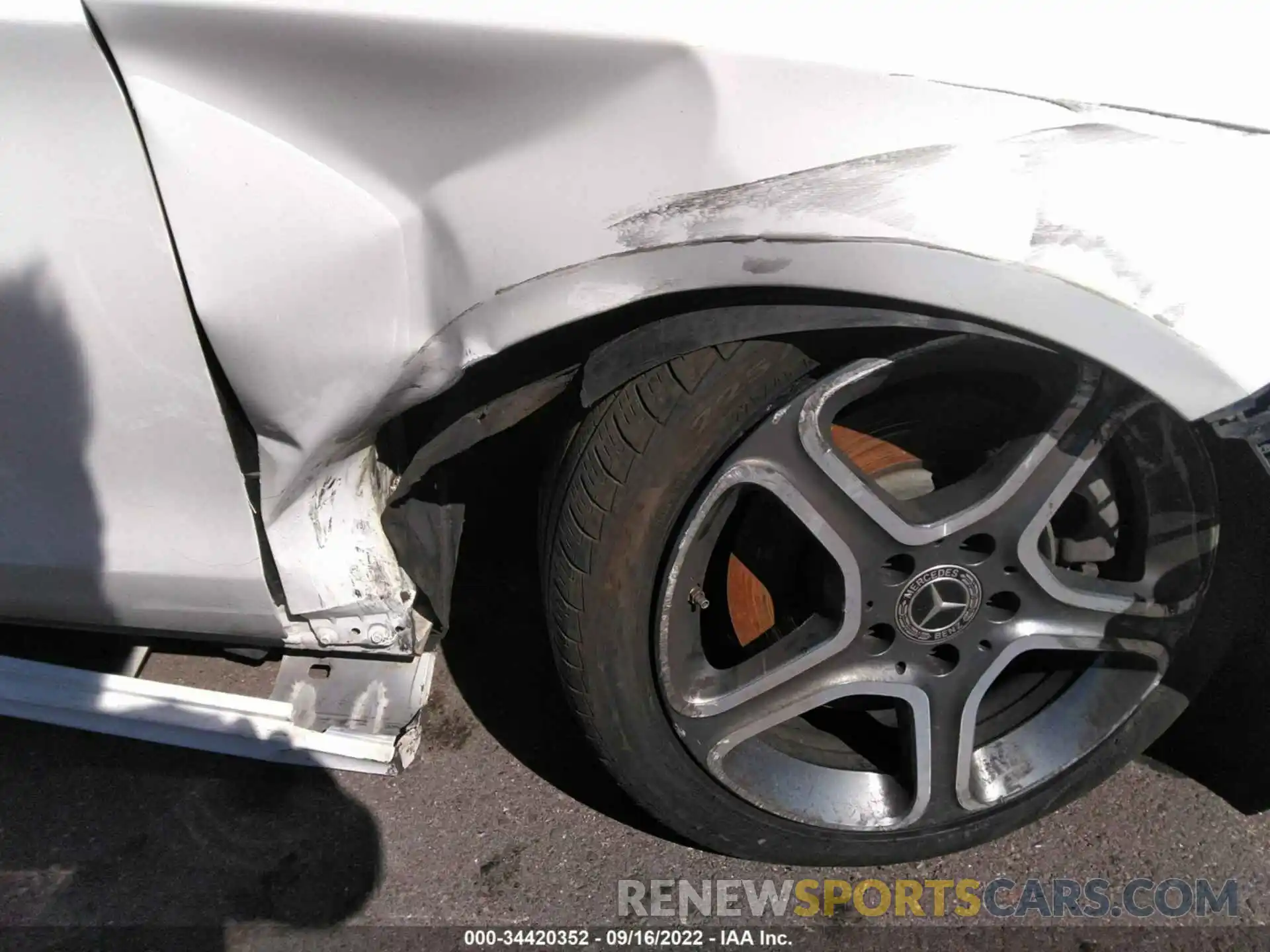 6 Photograph of a damaged car WDDSJ4GB3KN760472 MERCEDES-BENZ CLA 2019