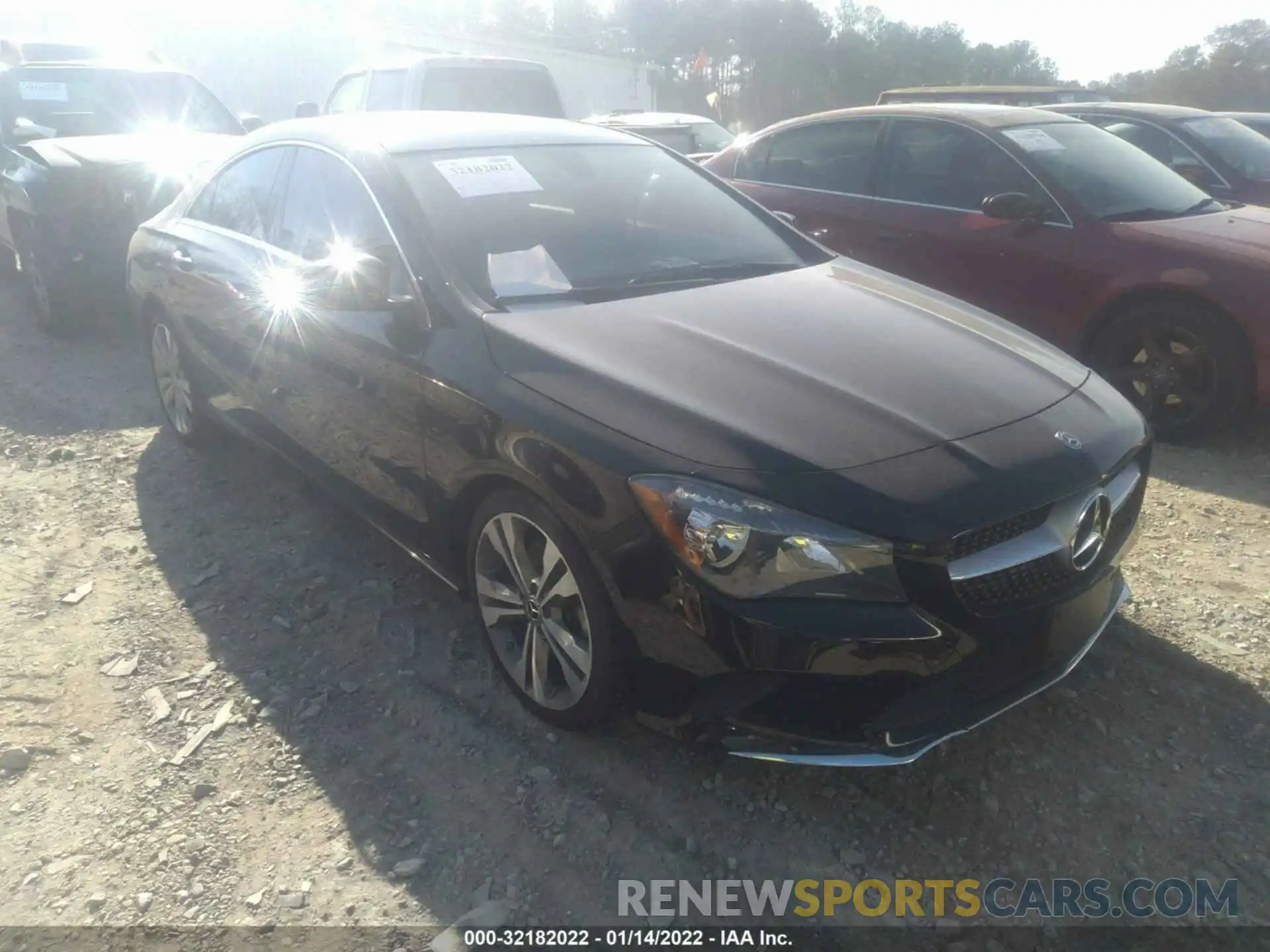 1 Photograph of a damaged car WDDSJ4GB3KN760634 MERCEDES-BENZ CLA 2019